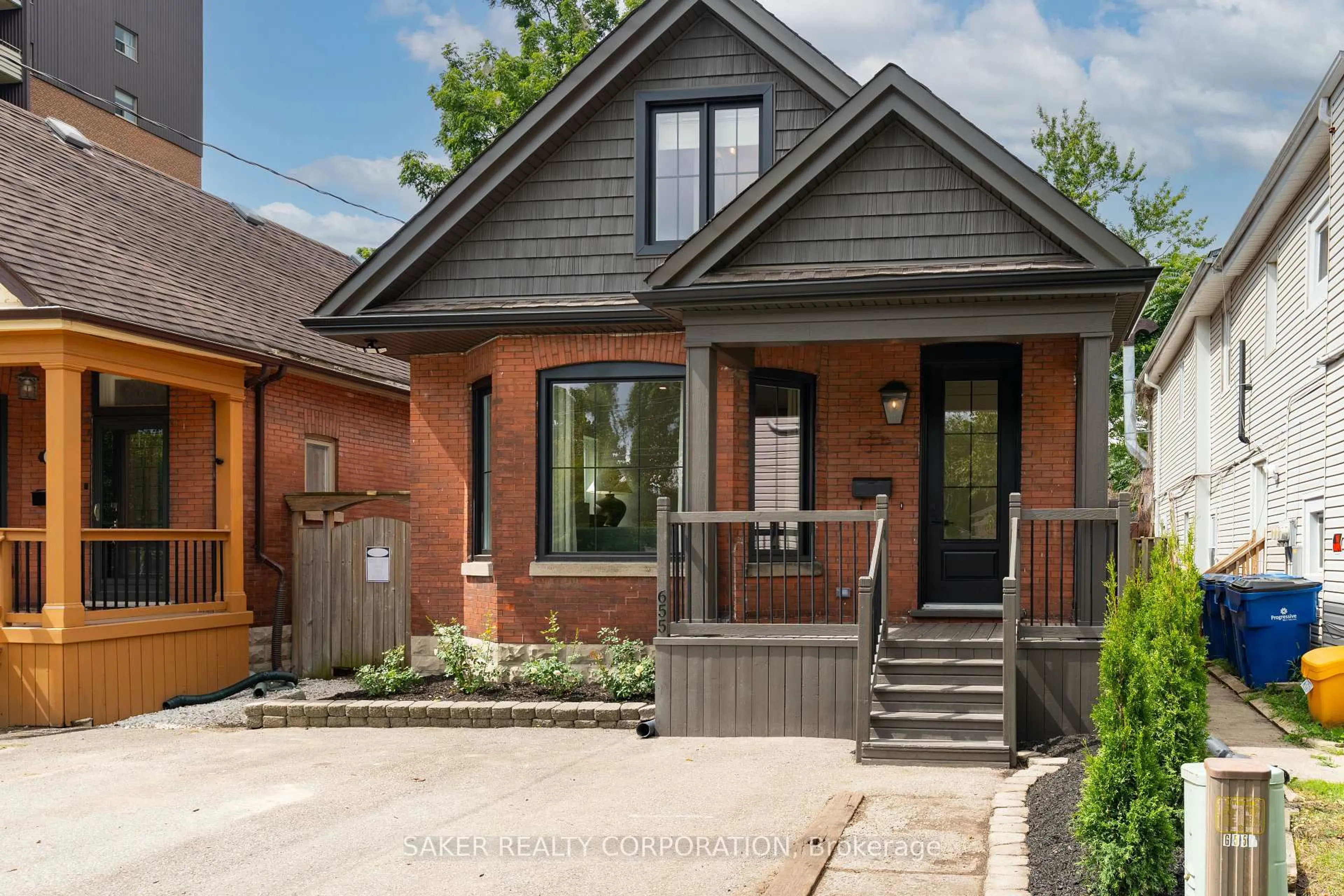 Home with brick exterior material, street for 655 William St, London East Ontario N5Y 2R1