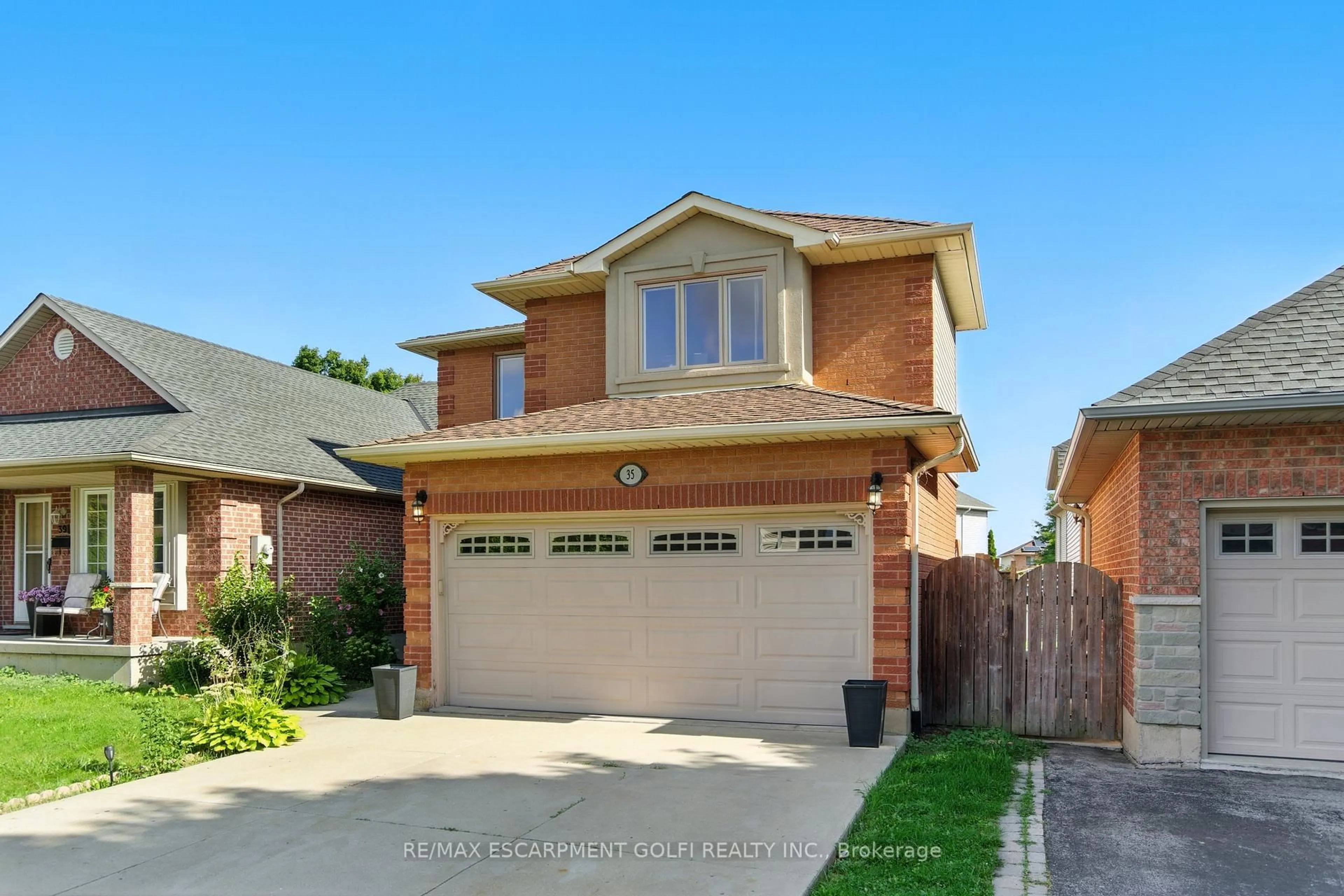 Home with brick exterior material, street for 35 Jacqueline Blvd, Hamilton Ontario L9B 2R1