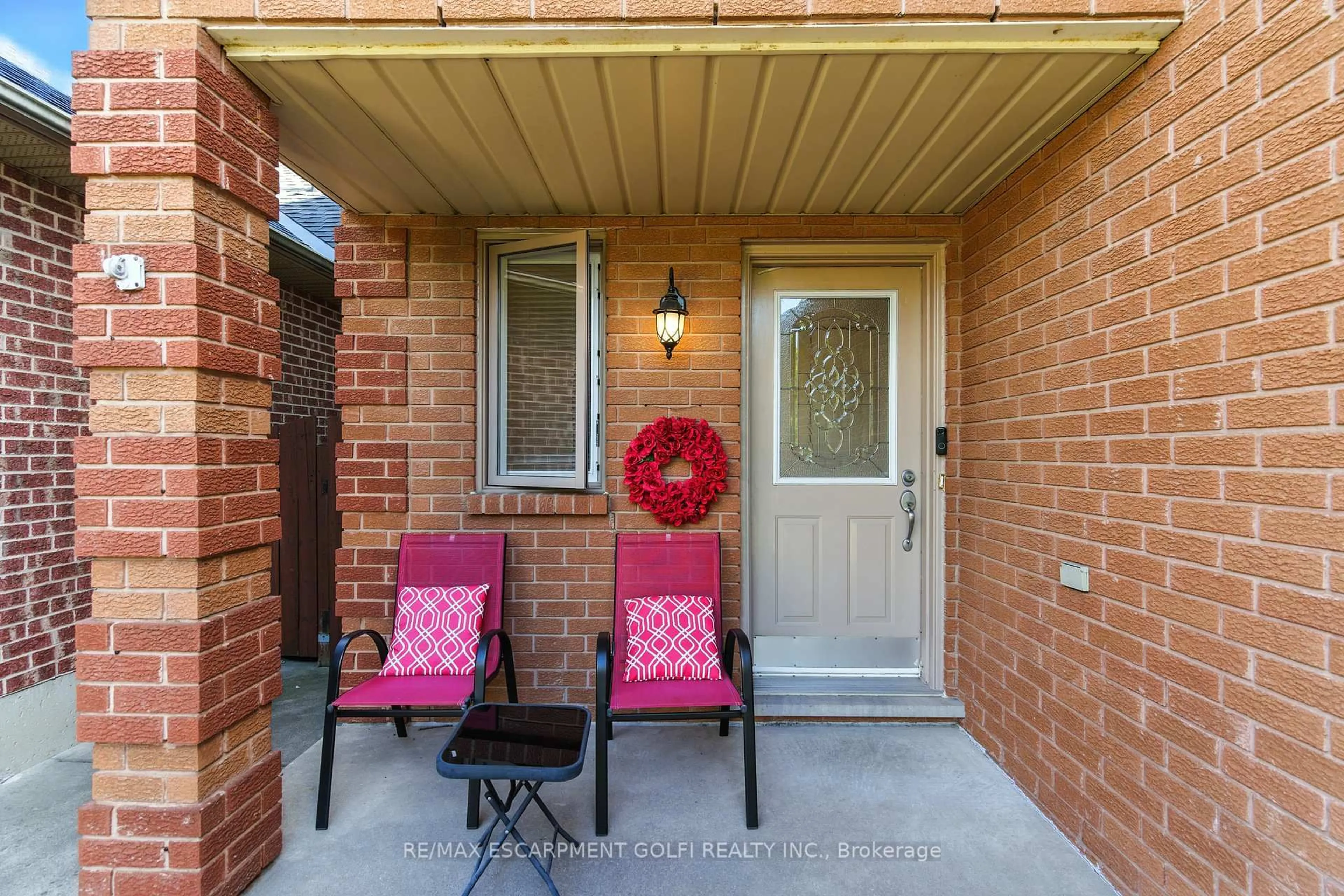 Unknown for 35 Jacqueline Blvd, Hamilton Ontario L9B 2R1