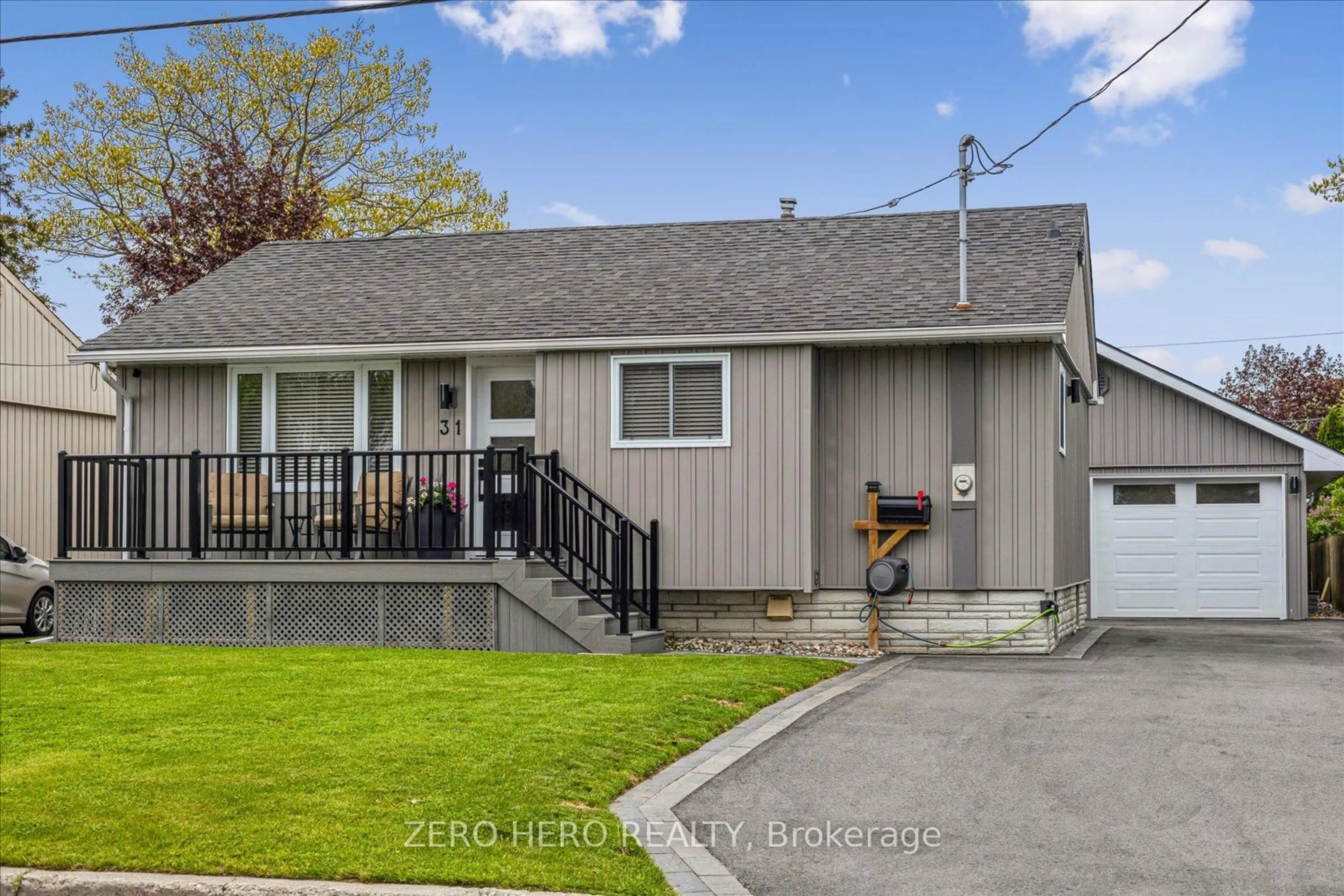 Home with vinyl exterior material, street for 33 Elizabeth Ave, Quinte West Ontario K8V 2R1