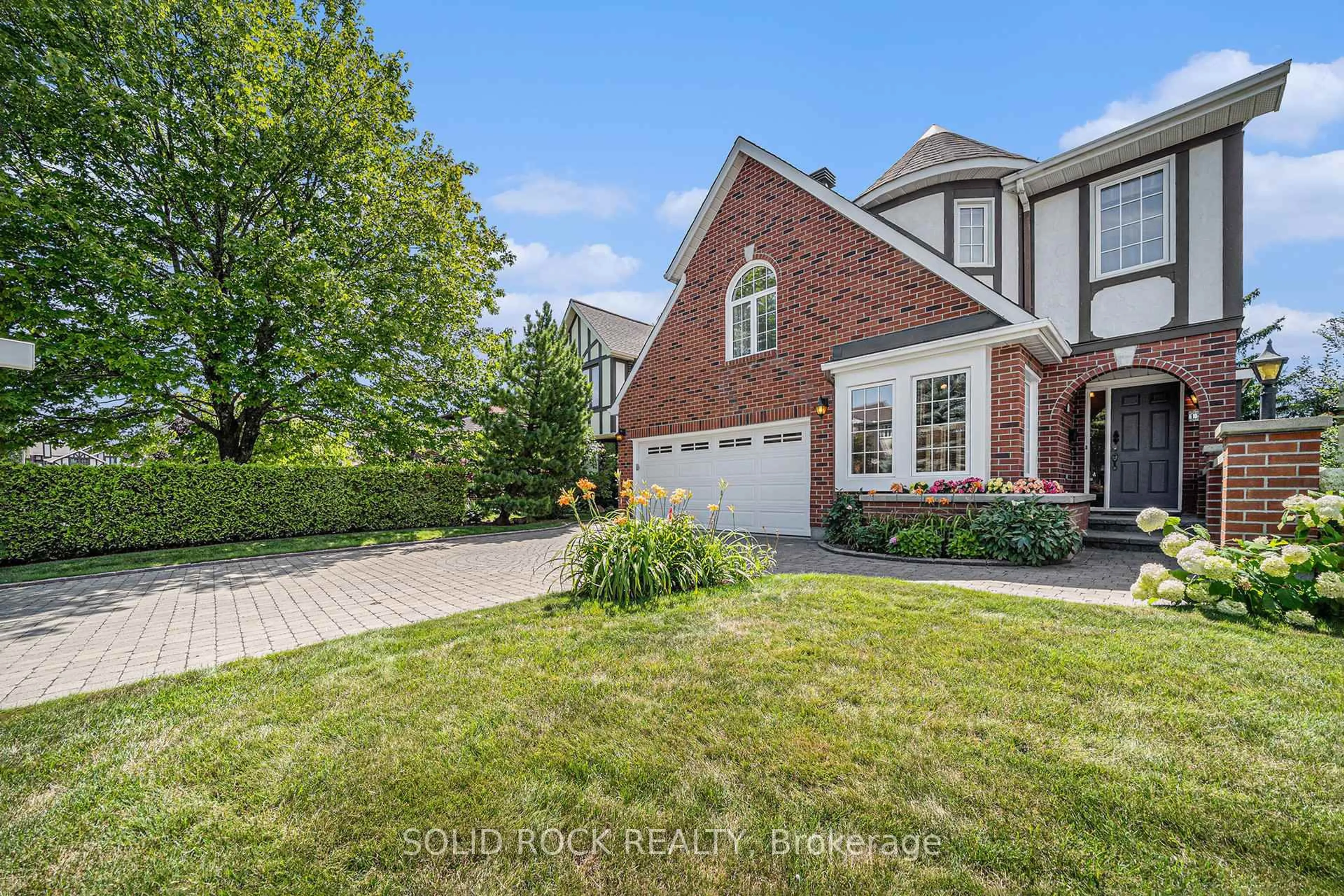 Home with brick exterior material, street for 19 Cullen Crt, Ottawa Ontario K2G 4Z2