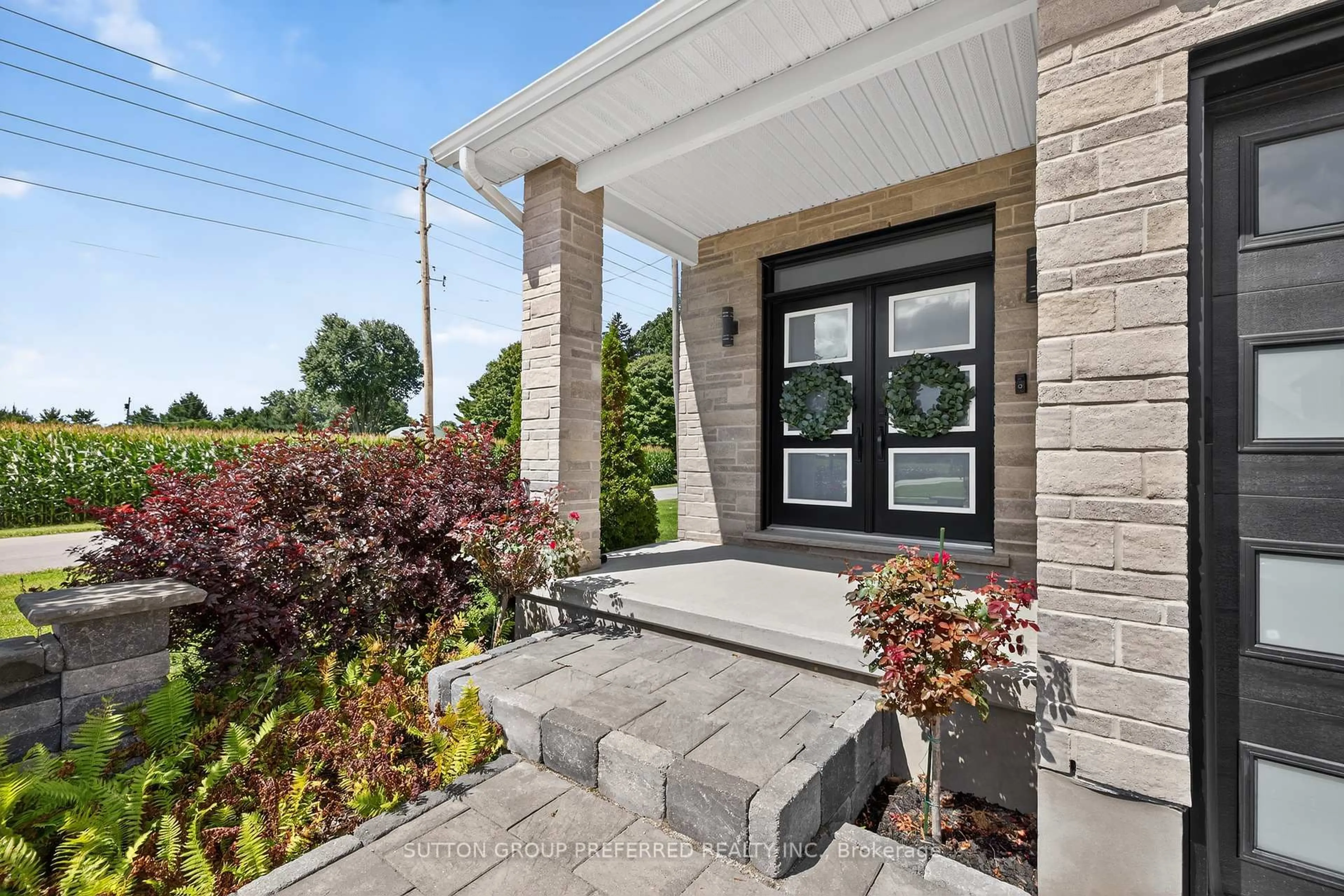 Home with brick exterior material, street for 21 Armstrong St, Strathroy-Caradoc Ontario N0L 1V0