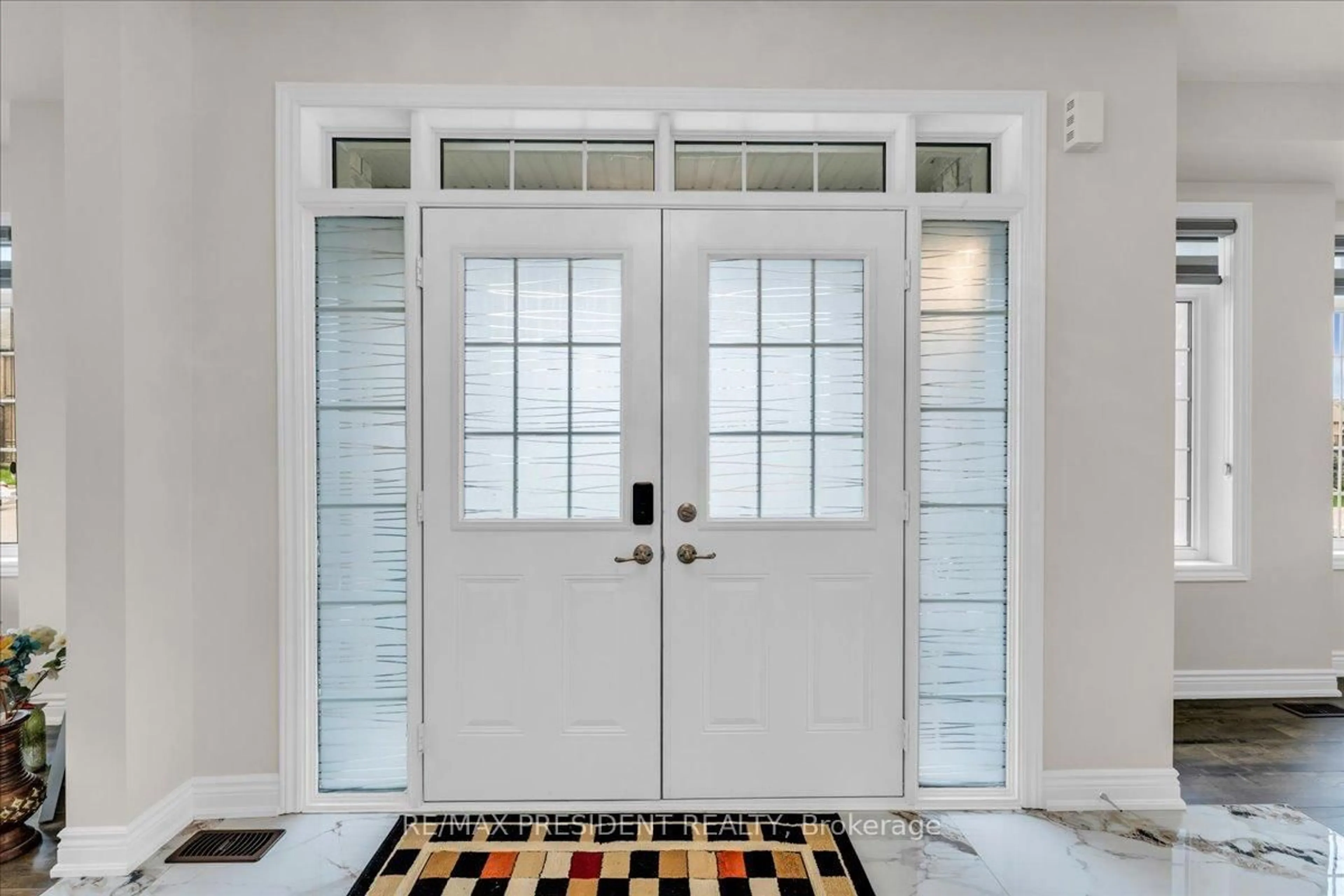 Indoor entryway for 22 Sleeth St, Brantford Ontario N3S 0J7