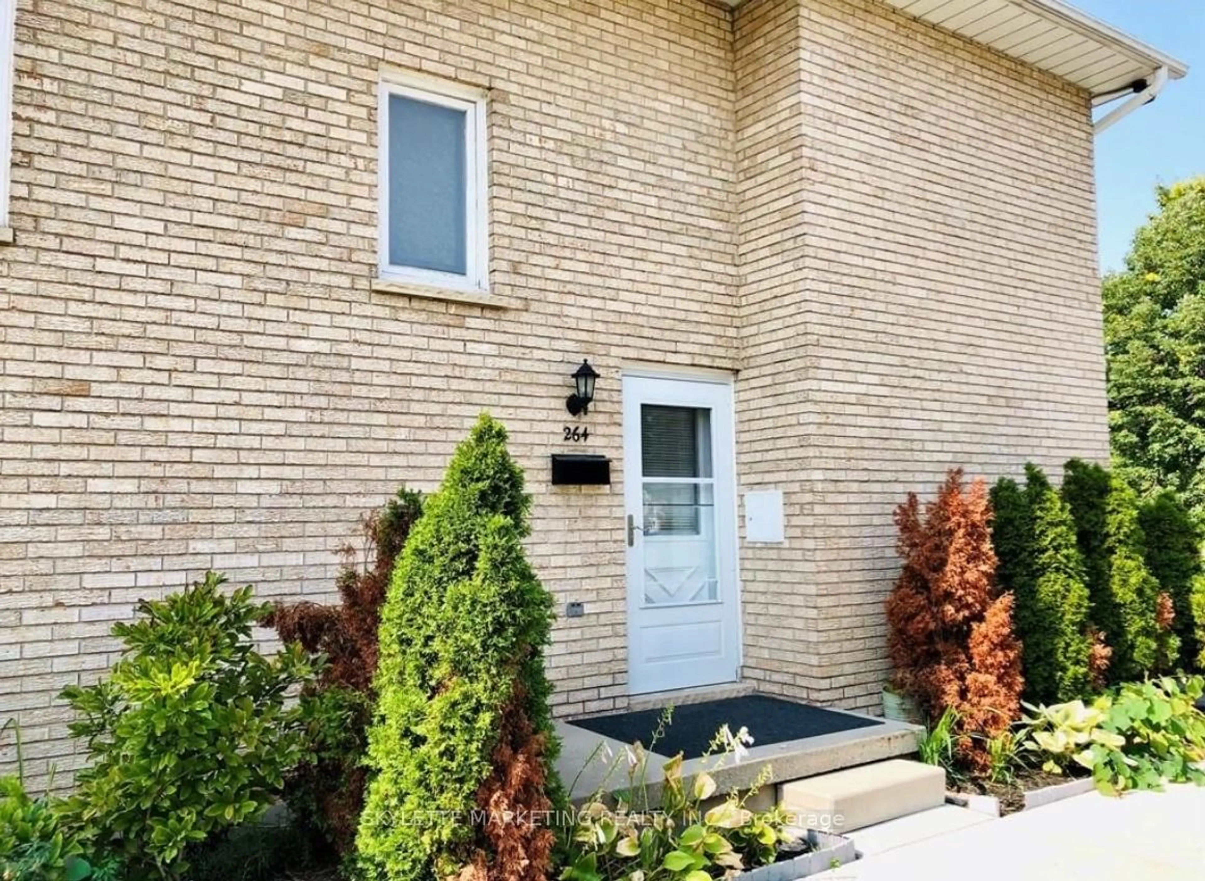 Home with brick exterior material, street for 264 Homestead Cres, London North Ontario N6G 2E5