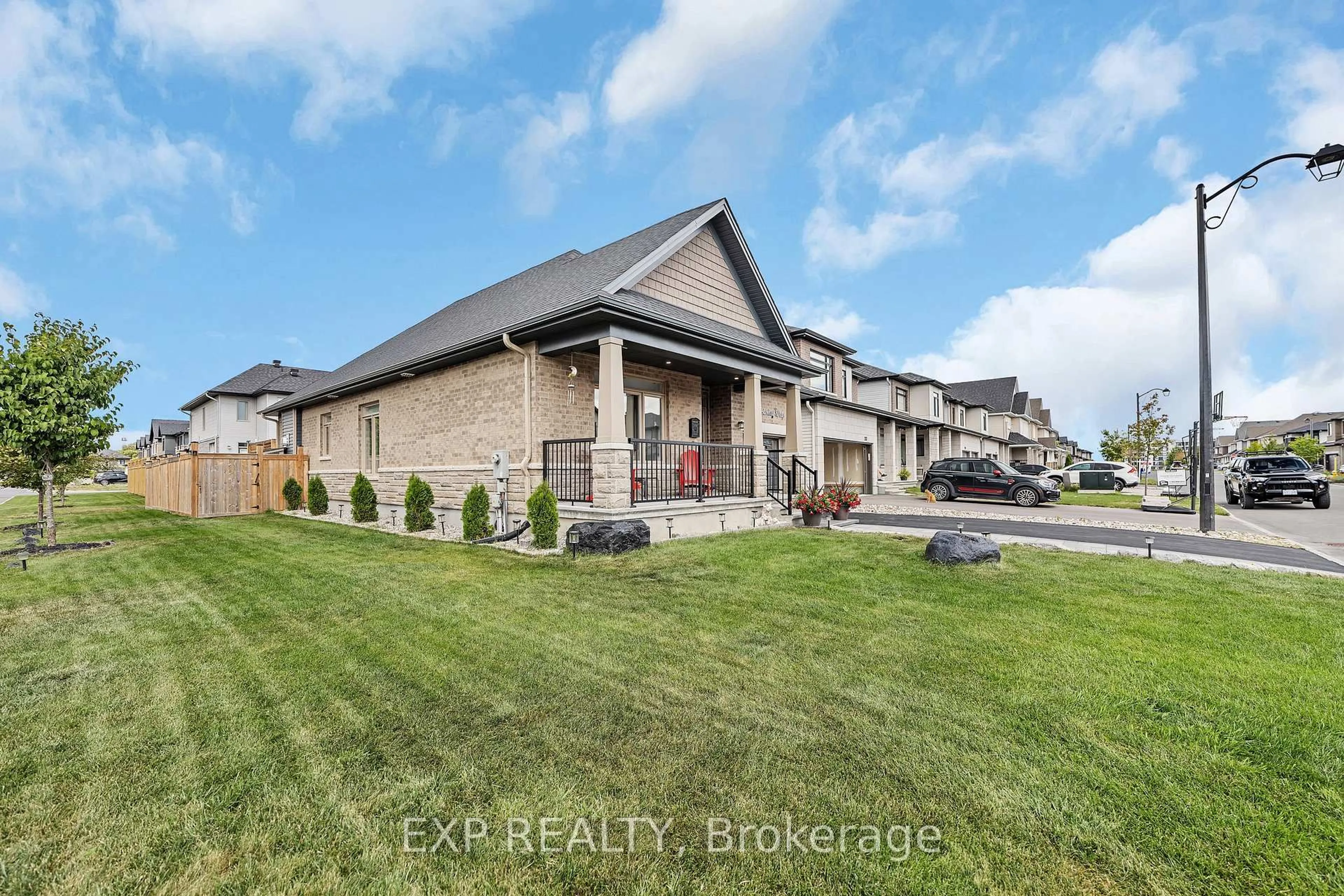 Unknown for 201 OSTERLEY Way, Ottawa Ontario K2S 2N6