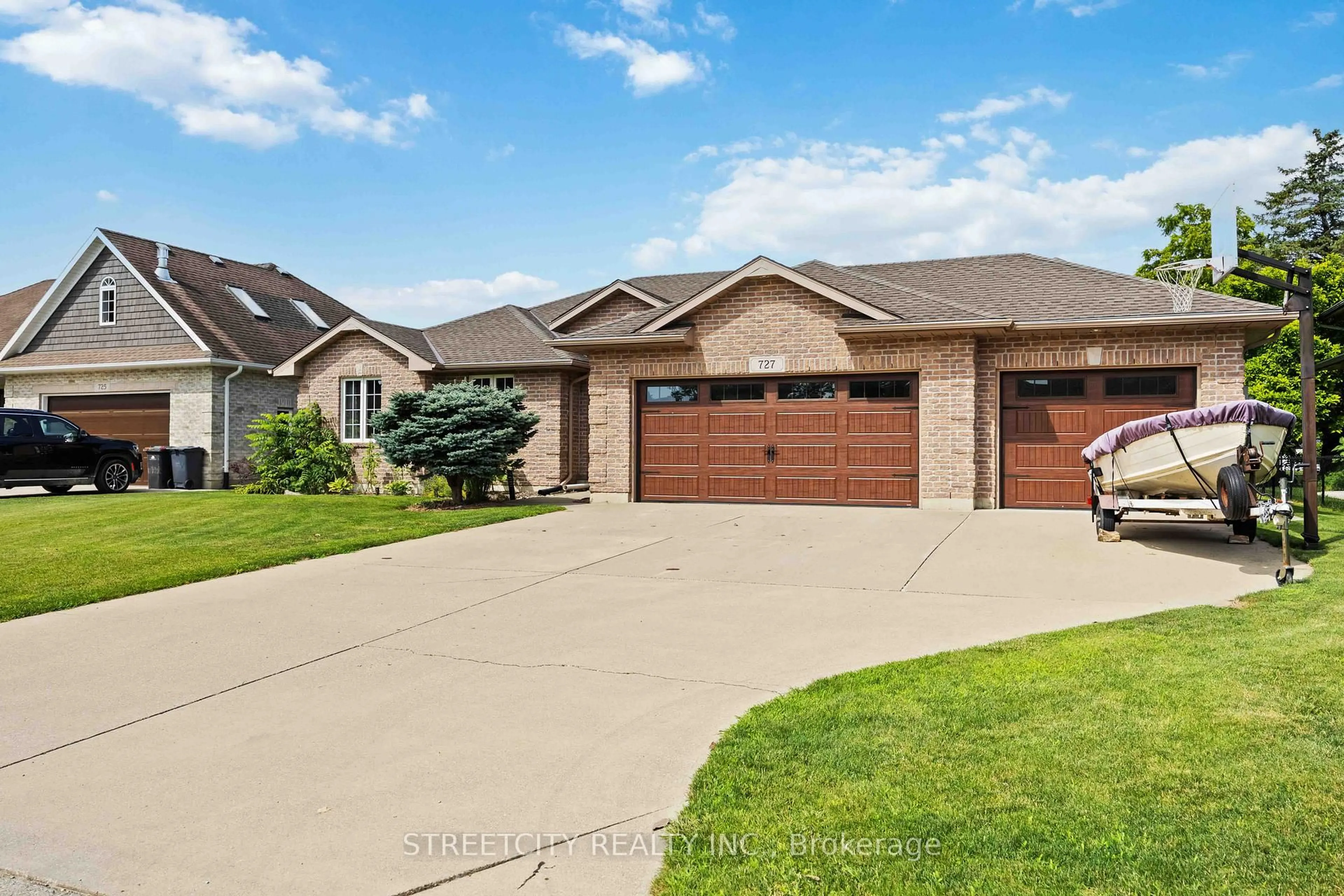 Home with brick exterior material, street for 727 Norman St, Plympton-Wyoming Ontario N0N 1T0