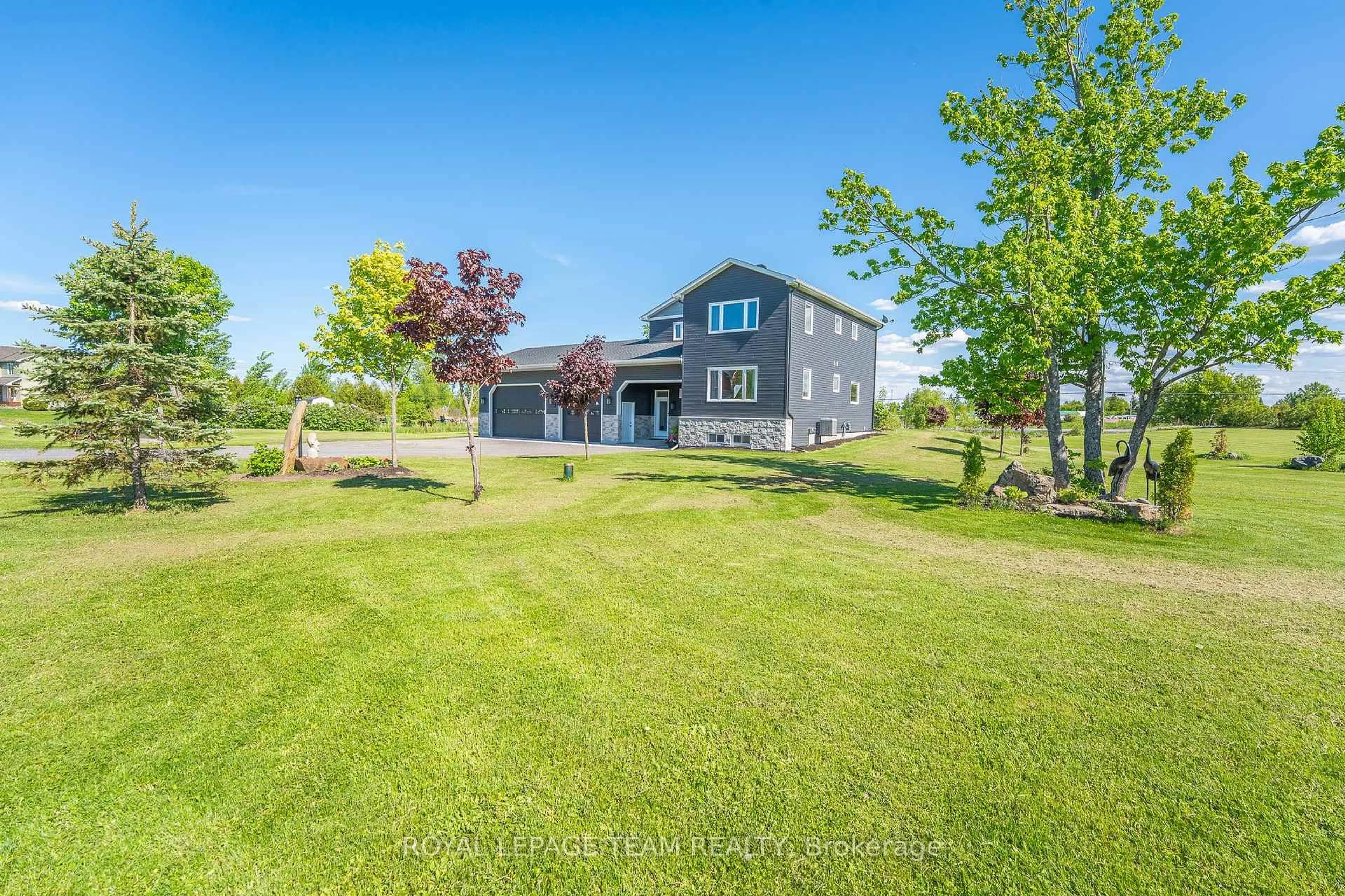 A pic from outside/outdoor area/front of a property/back of a property/a pic from drone, water/lake/river/ocean view for 126 Grasshopper Lane, Ottawa Ontario K0A 1T0