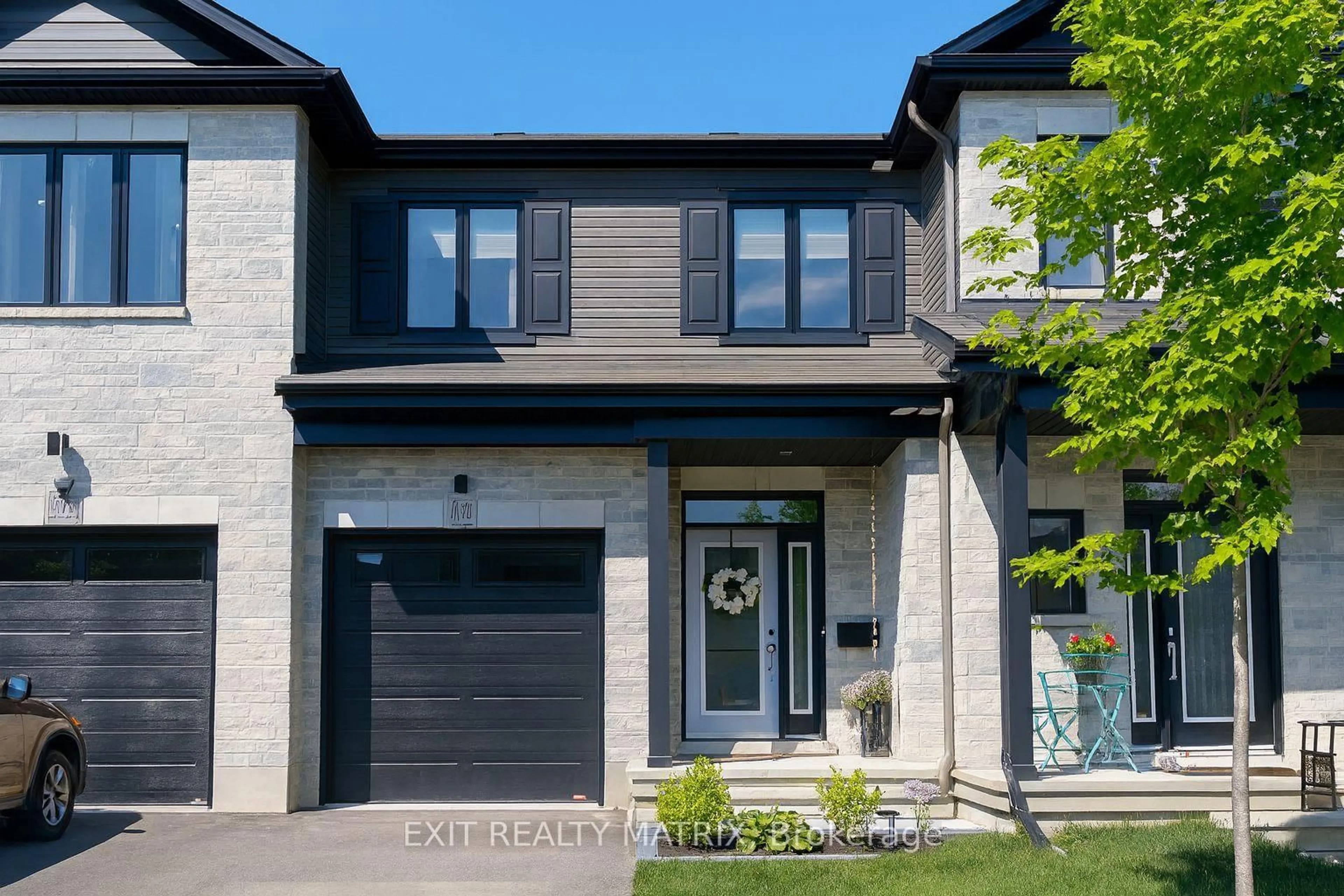 Home with brick exterior material, street for 739 NAMUR St, Russell Ontario K0A 1W0