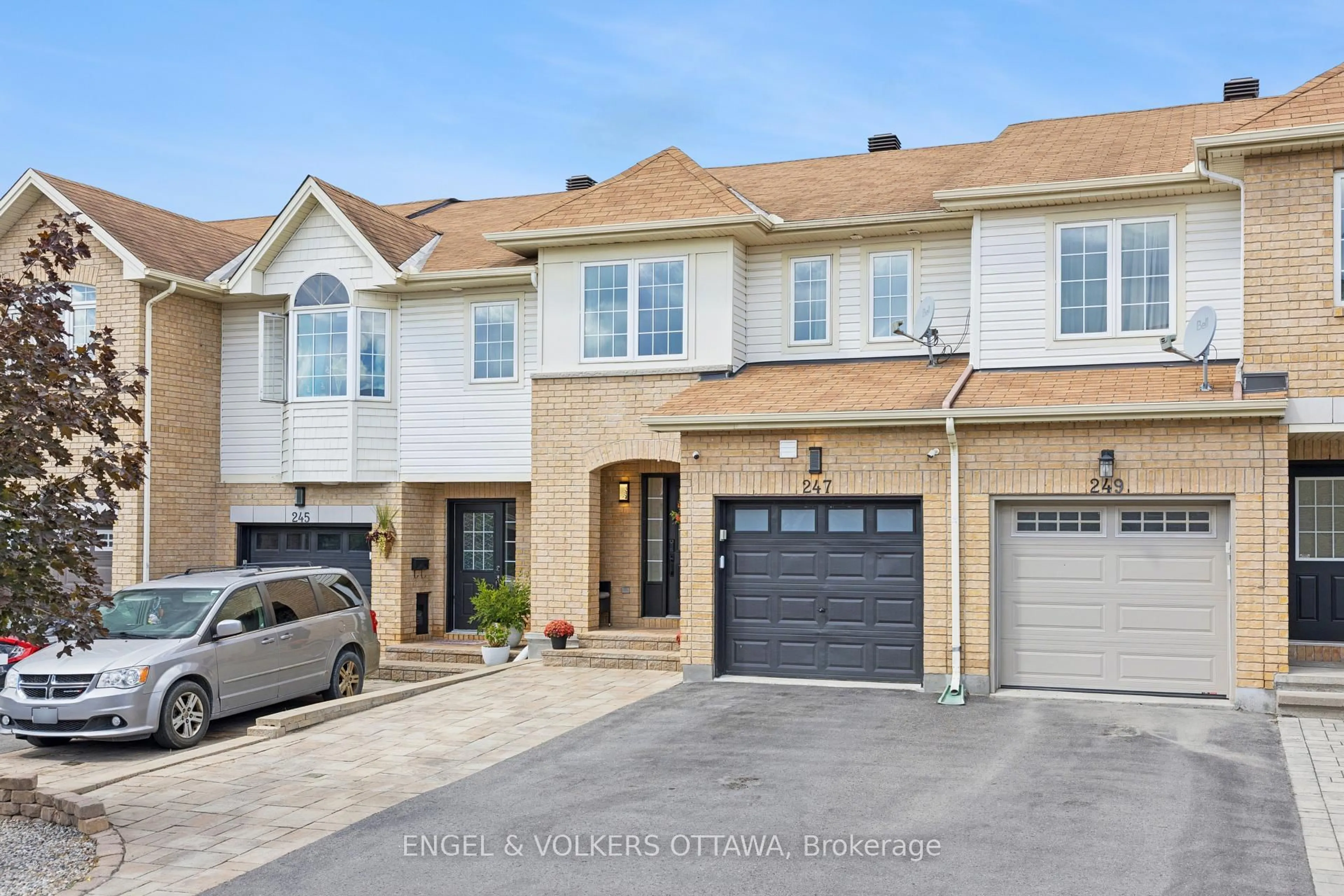 Home with brick exterior material, street for 247 Rolling Meadow Cres, Ottawa Ontario K1W 0A8