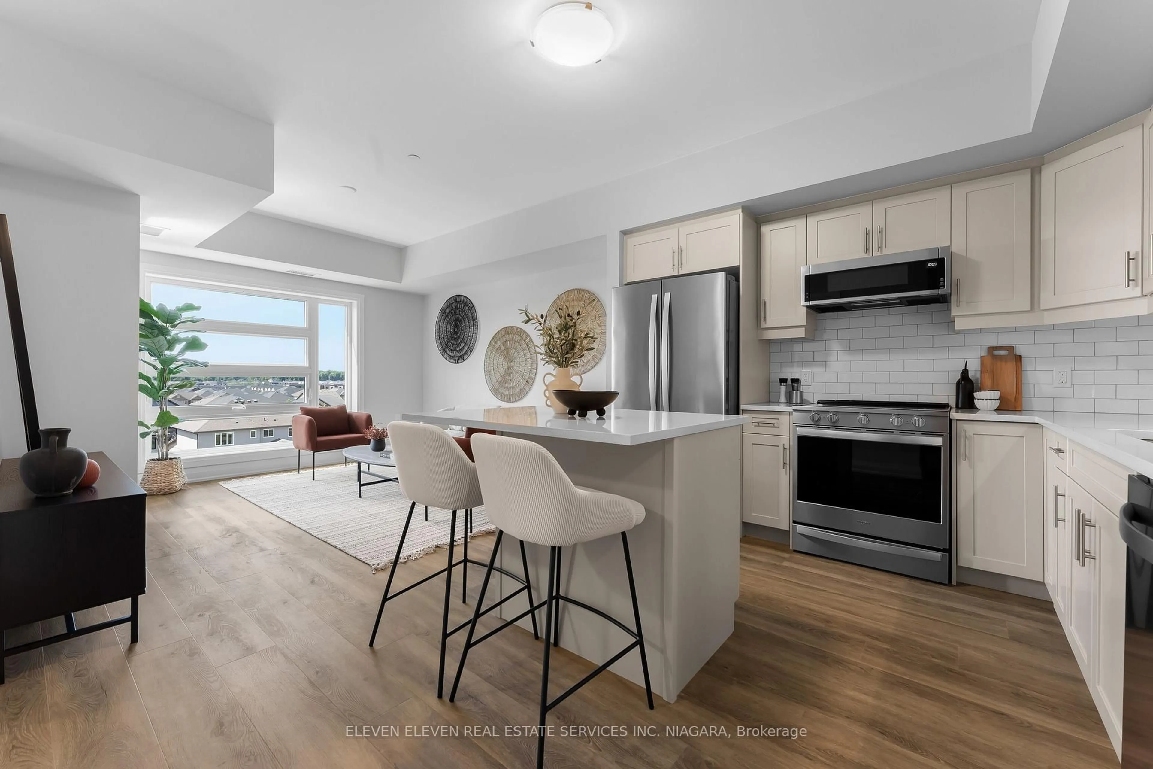 Open concept kitchen, unknown for 118 Summersides Blvd #406, Pelham Ontario L0S 1E1