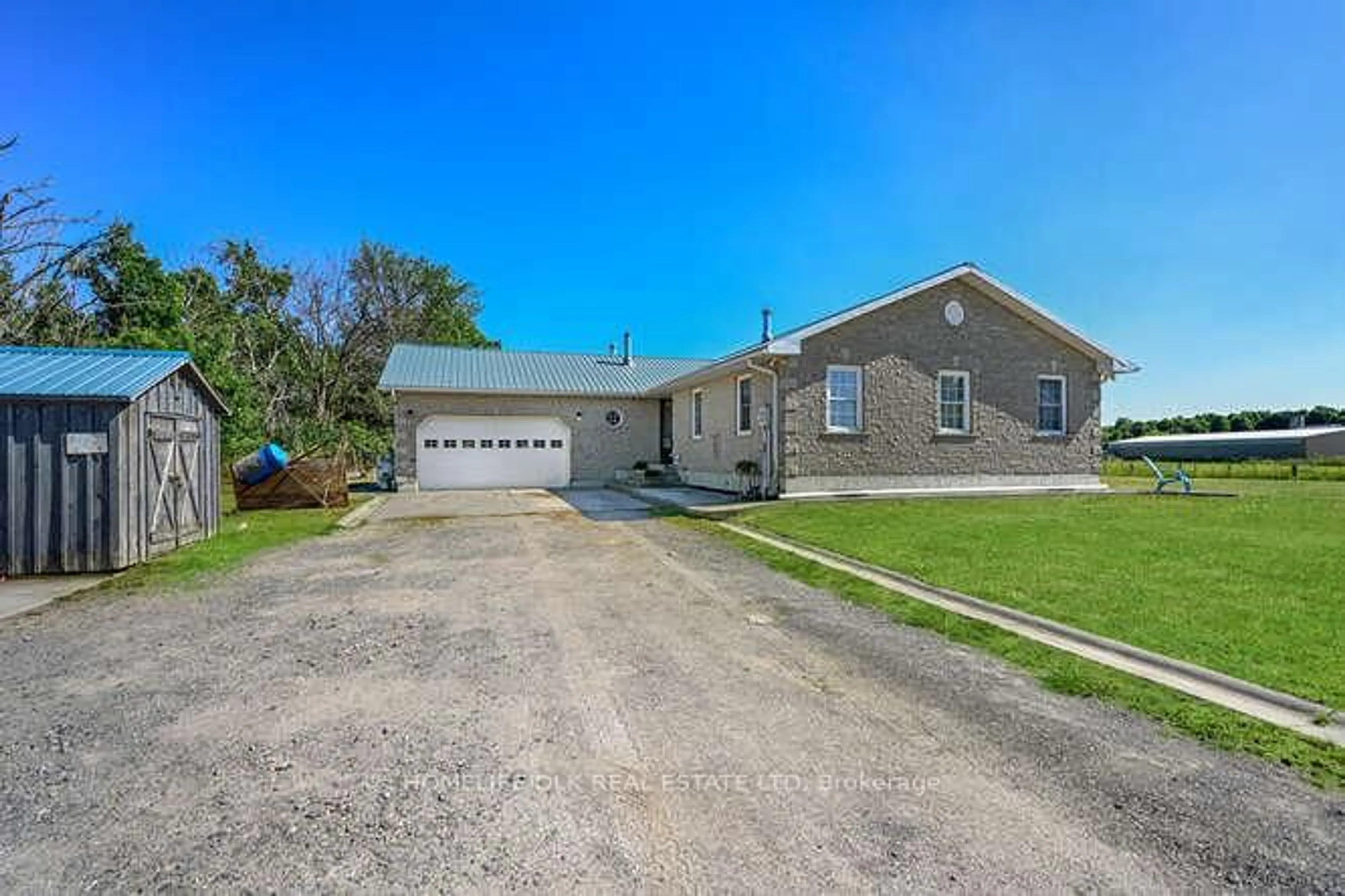 A pic from outside/outdoor area/front of a property/back of a property/a pic from drone, street for 4429 Kilkenny Rd, Elizabethtown-Kitley Ontario K0E 1M0