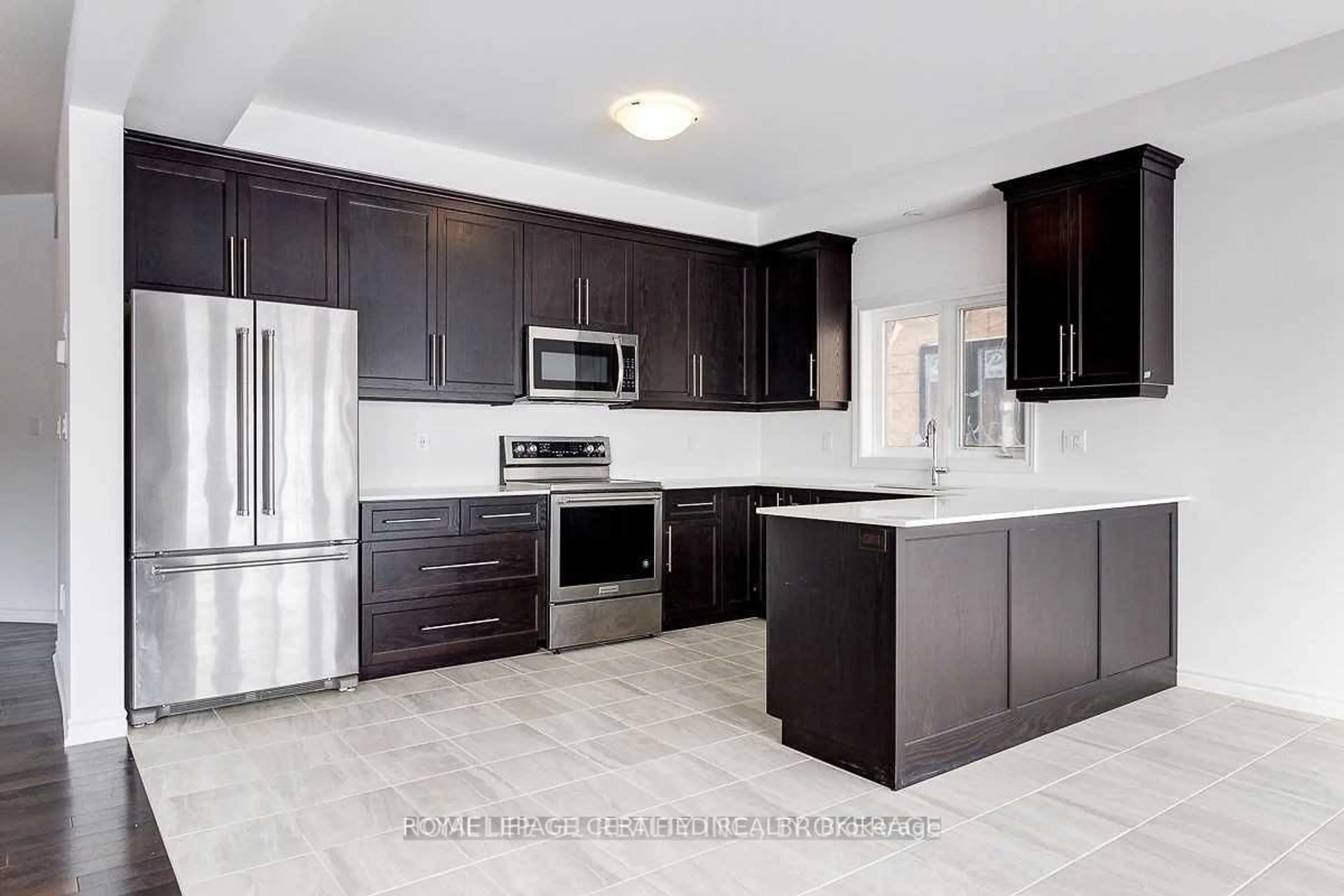 Unknown for 15 Ladd Ave, Brantford Ontario N3T 0S1