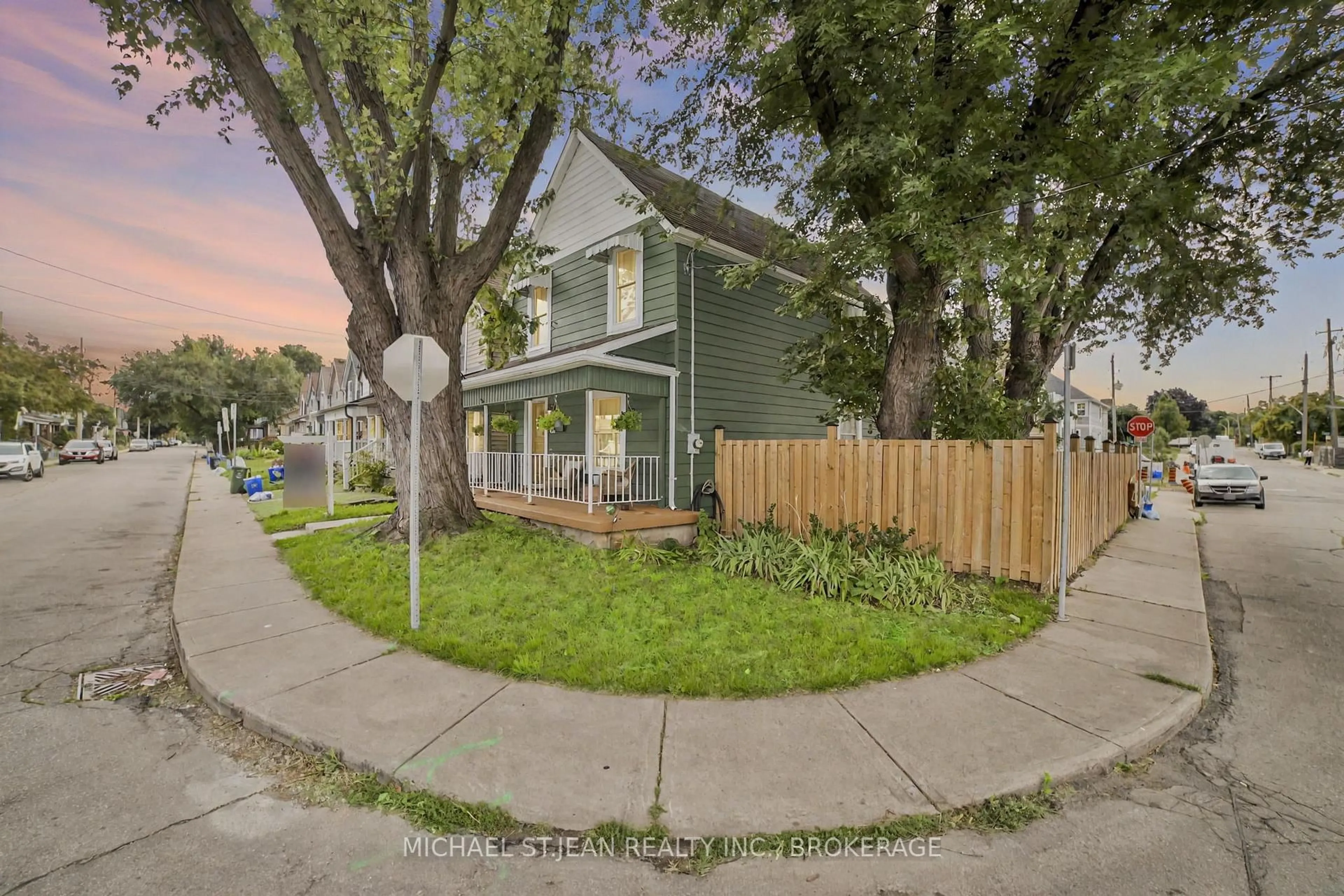 A pic from outside/outdoor area/front of a property/back of a property/a pic from drone, street for 12 Francis St, Hamilton Ontario L8L 3V1
