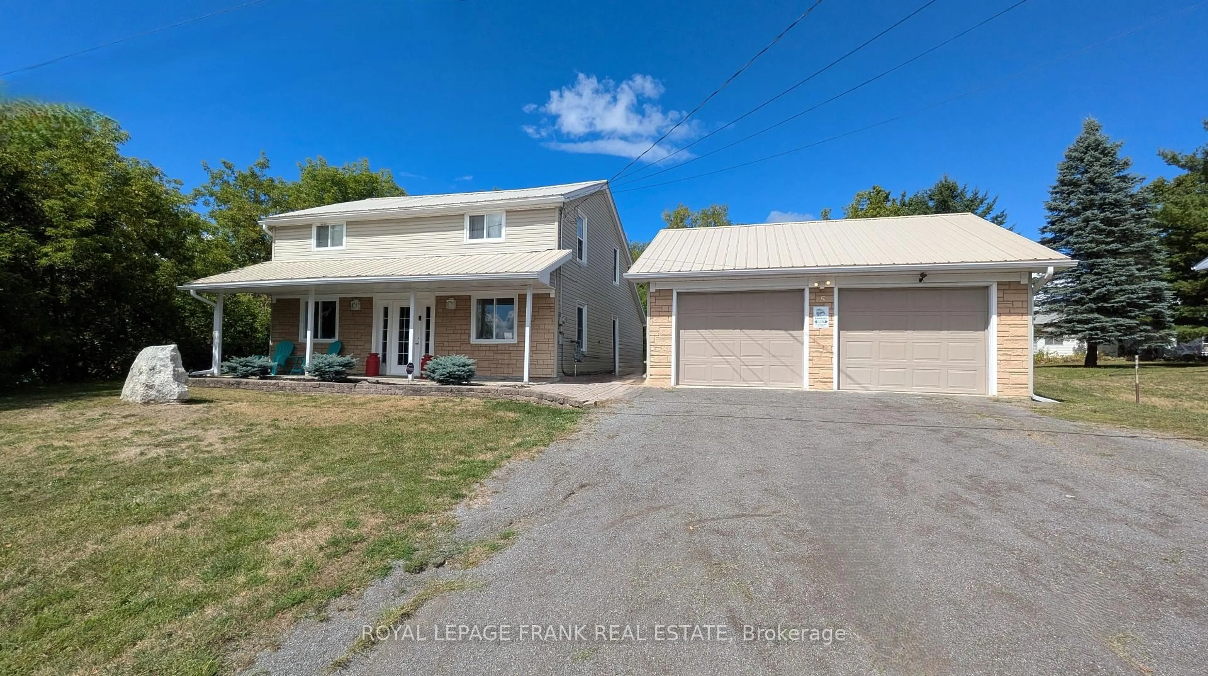 A pic from outside/outdoor area/front of a property/back of a property/a pic from drone, street for 5 William St, Limoges Ontario K0K 2M0