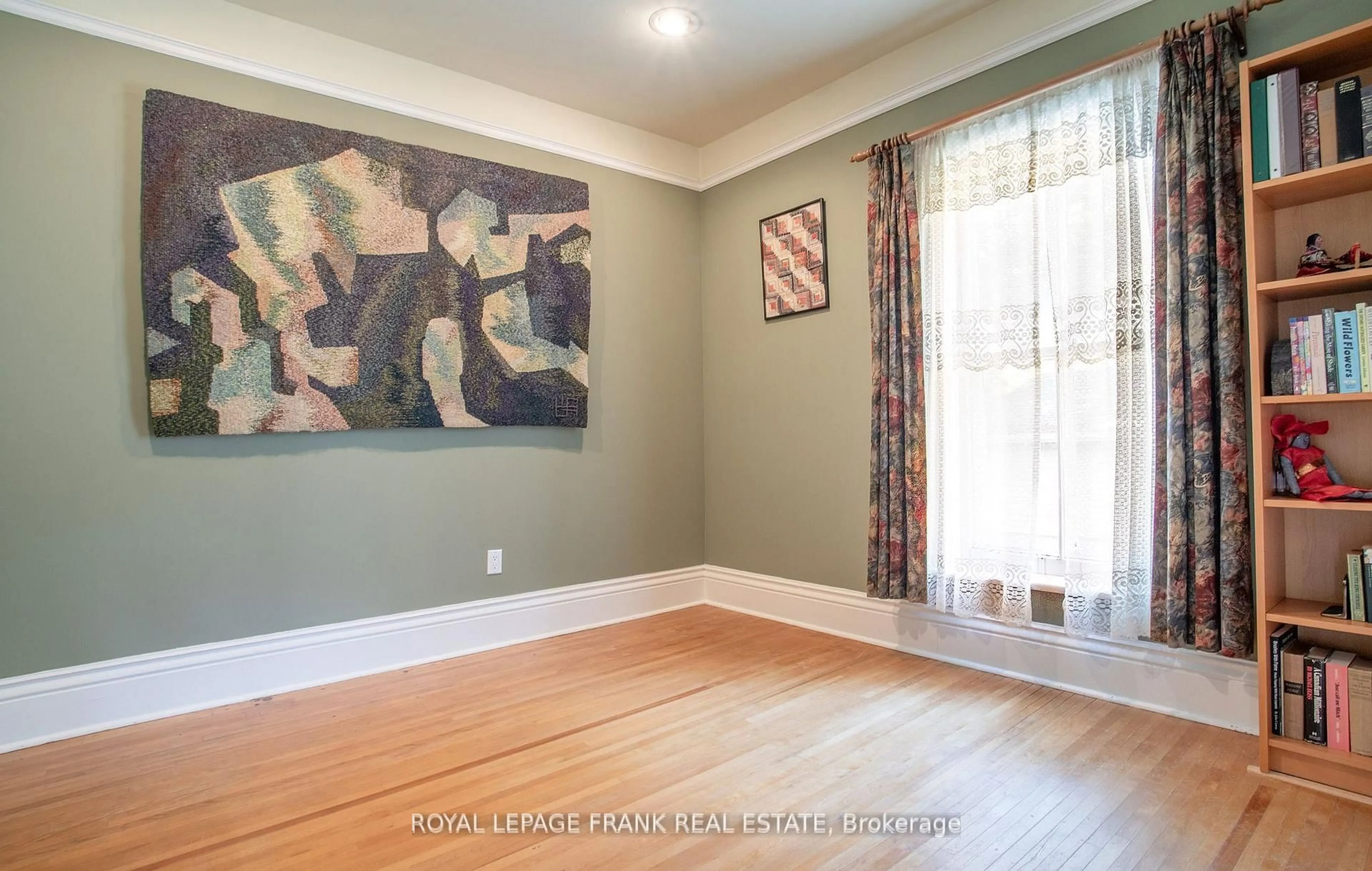 A pic of a room for 6 Sherbourne St, Port Hope Ontario L1A 1H2