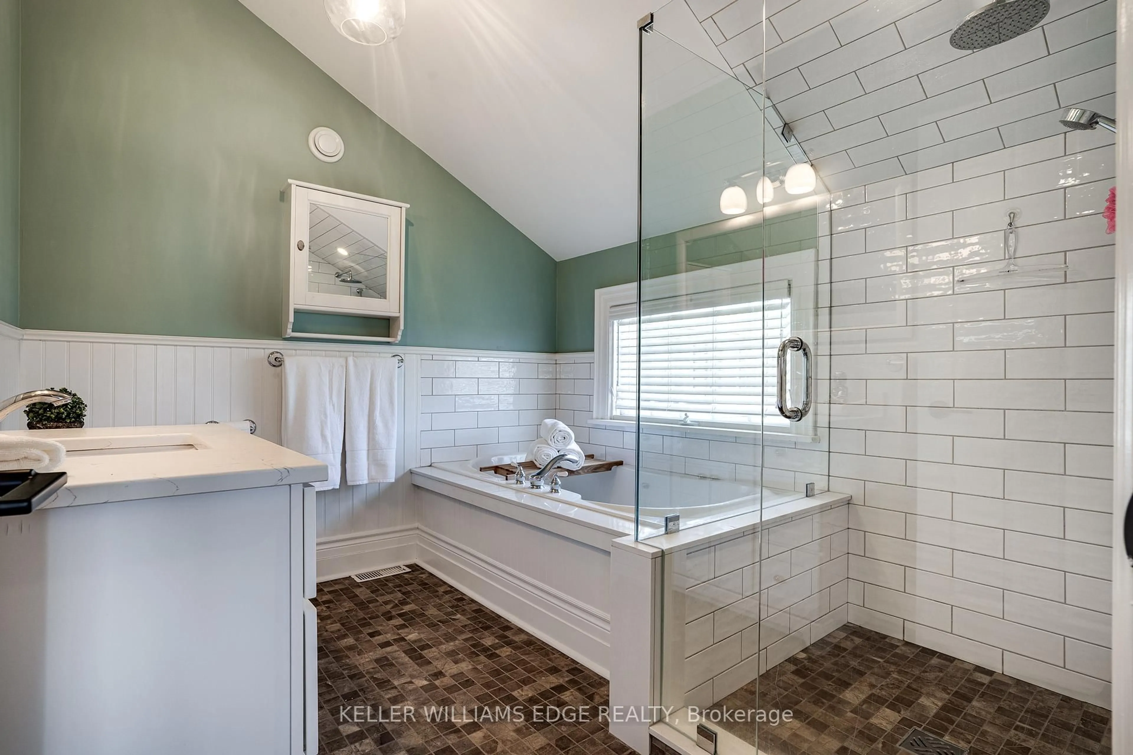 Contemporary bathroom, ceramic/tile floor for 849 Beach Blvd, Hamilton Ontario L8H 6Z5