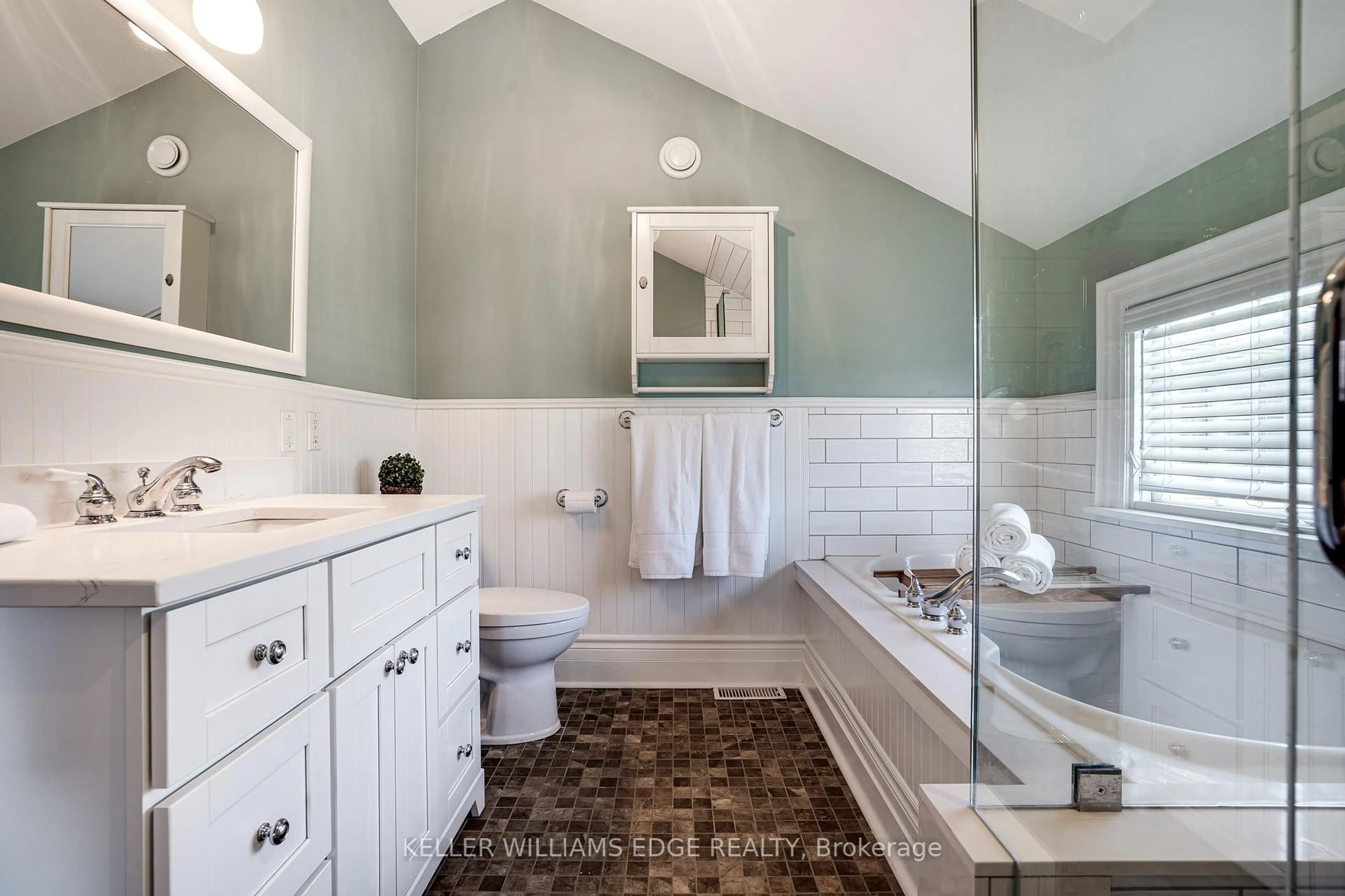 Contemporary bathroom, ceramic/tile floor for 849 Beach Blvd, Hamilton Ontario L8H 6Z5