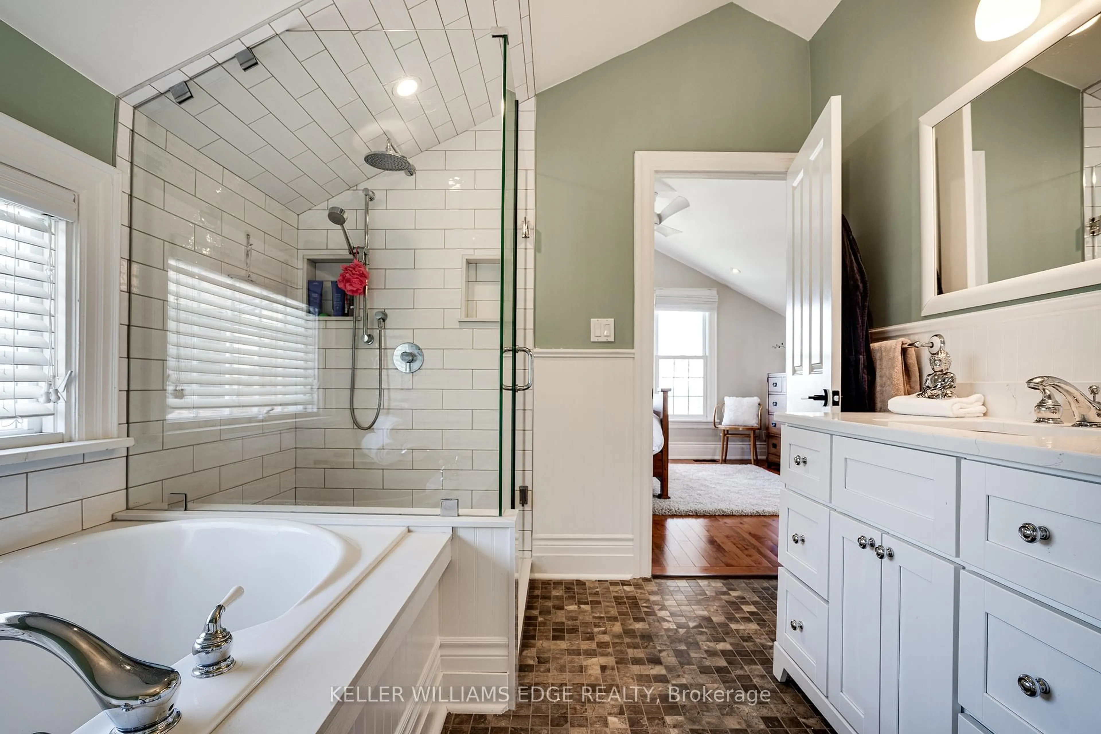 Contemporary bathroom, ceramic/tile floor for 849 Beach Blvd, Hamilton Ontario L8H 6Z5