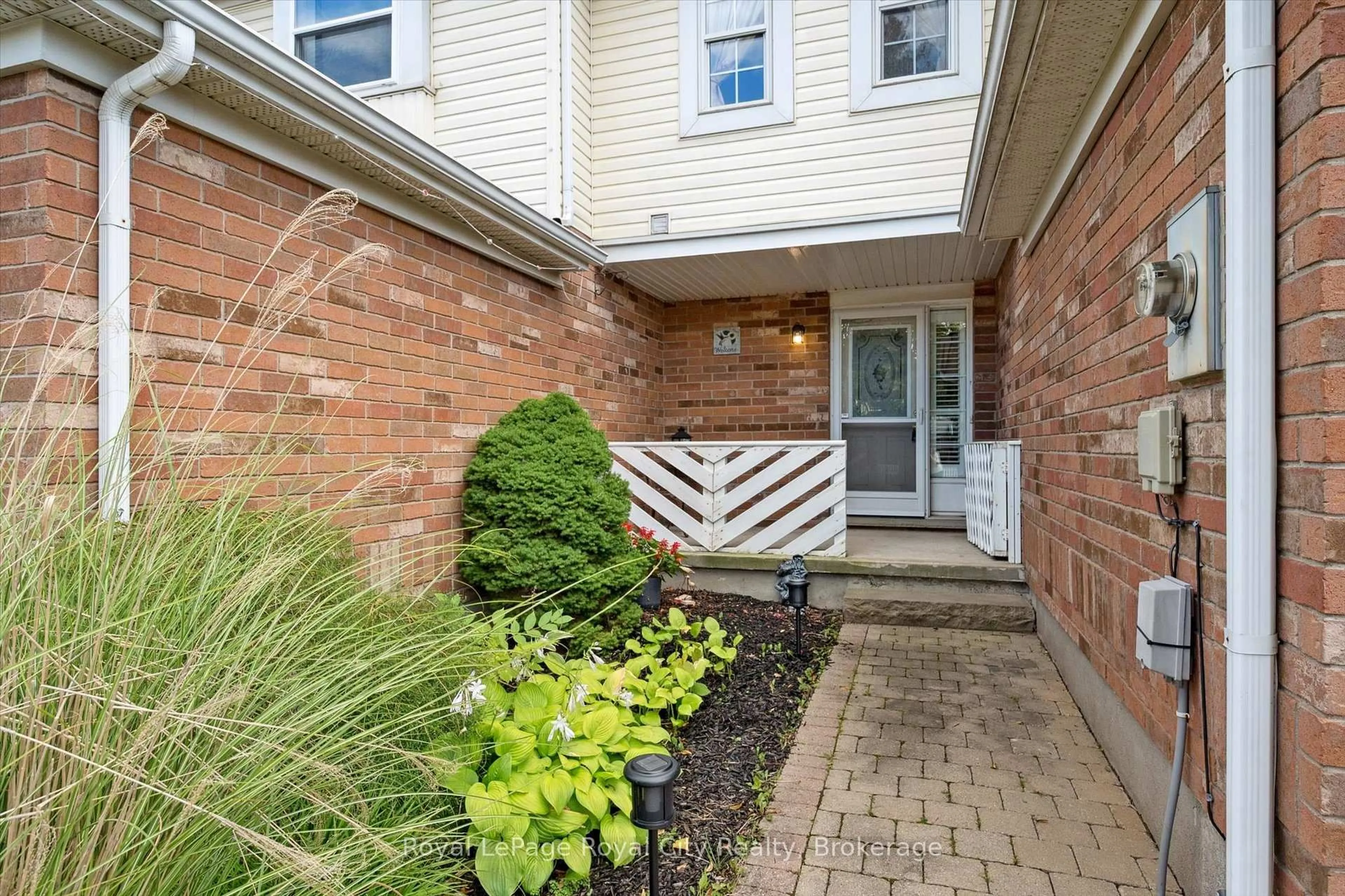 Unknown for 250 Starwood Dr, Guelph Ontario N1E 7C1