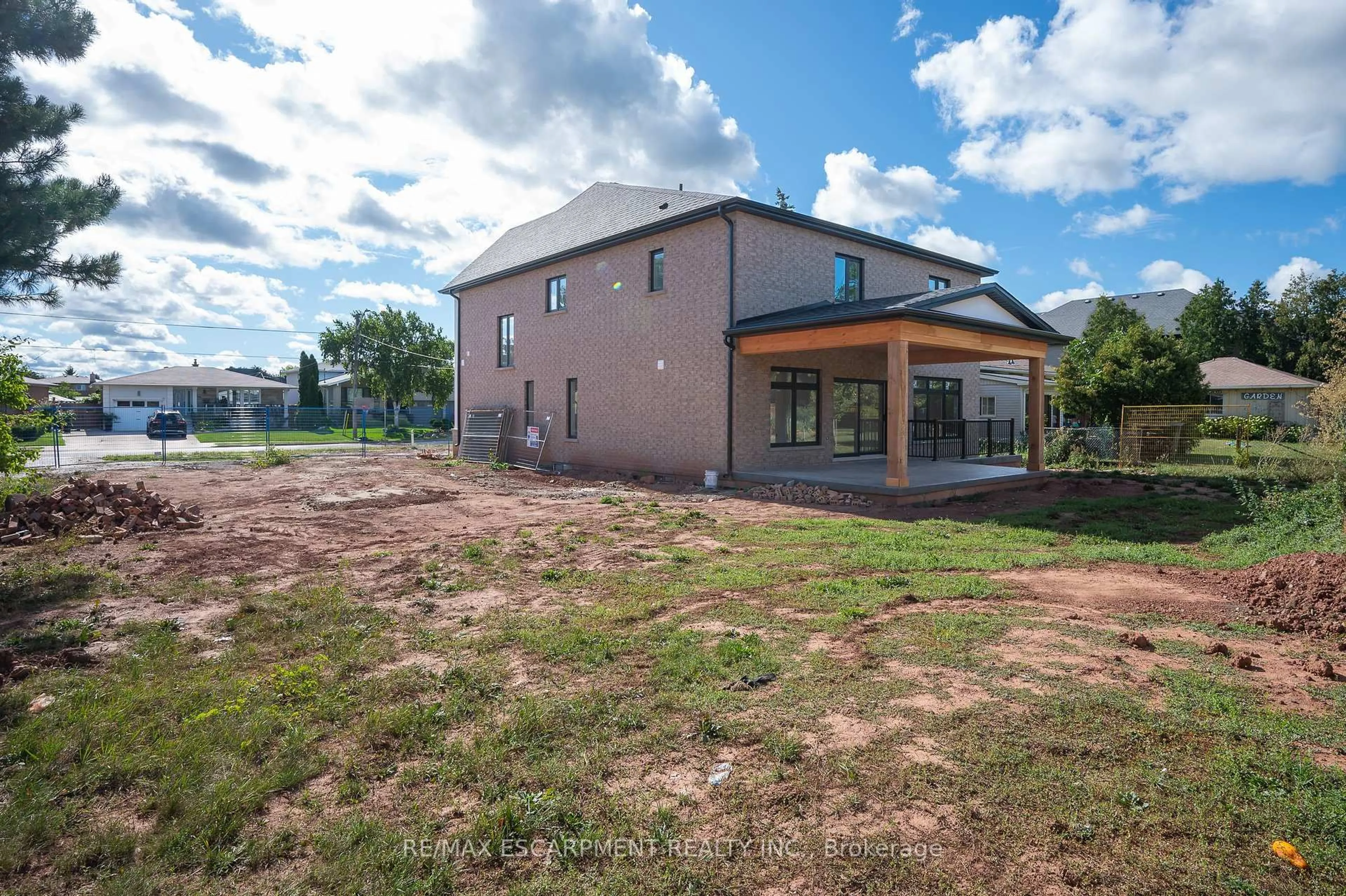 Unknown for 141 MARGARET Ave, Hamilton Ontario L8J 3G7