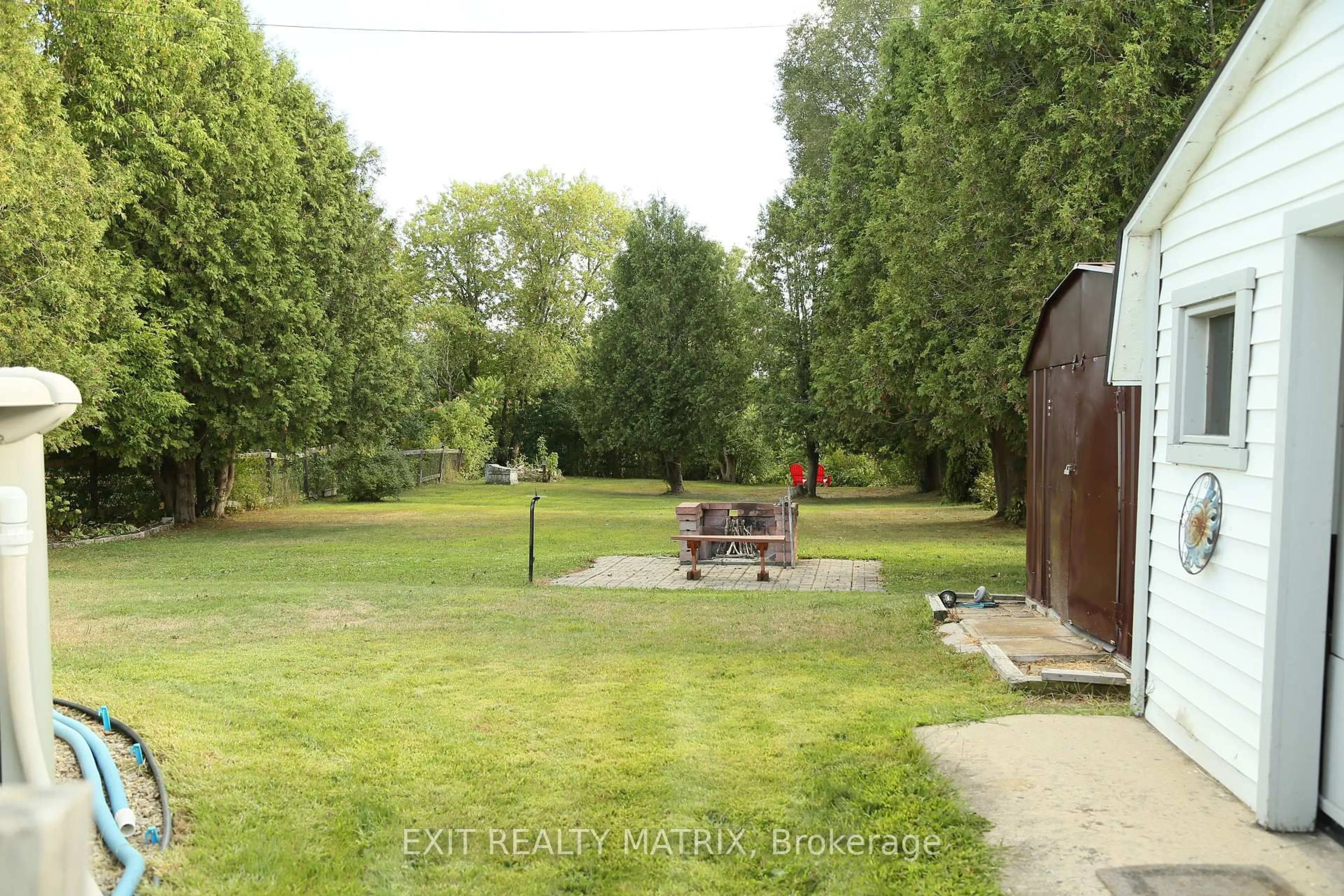 Patio, forest/trees view for 697 Omer St, Hawkesbury Ontario K6A 3G1