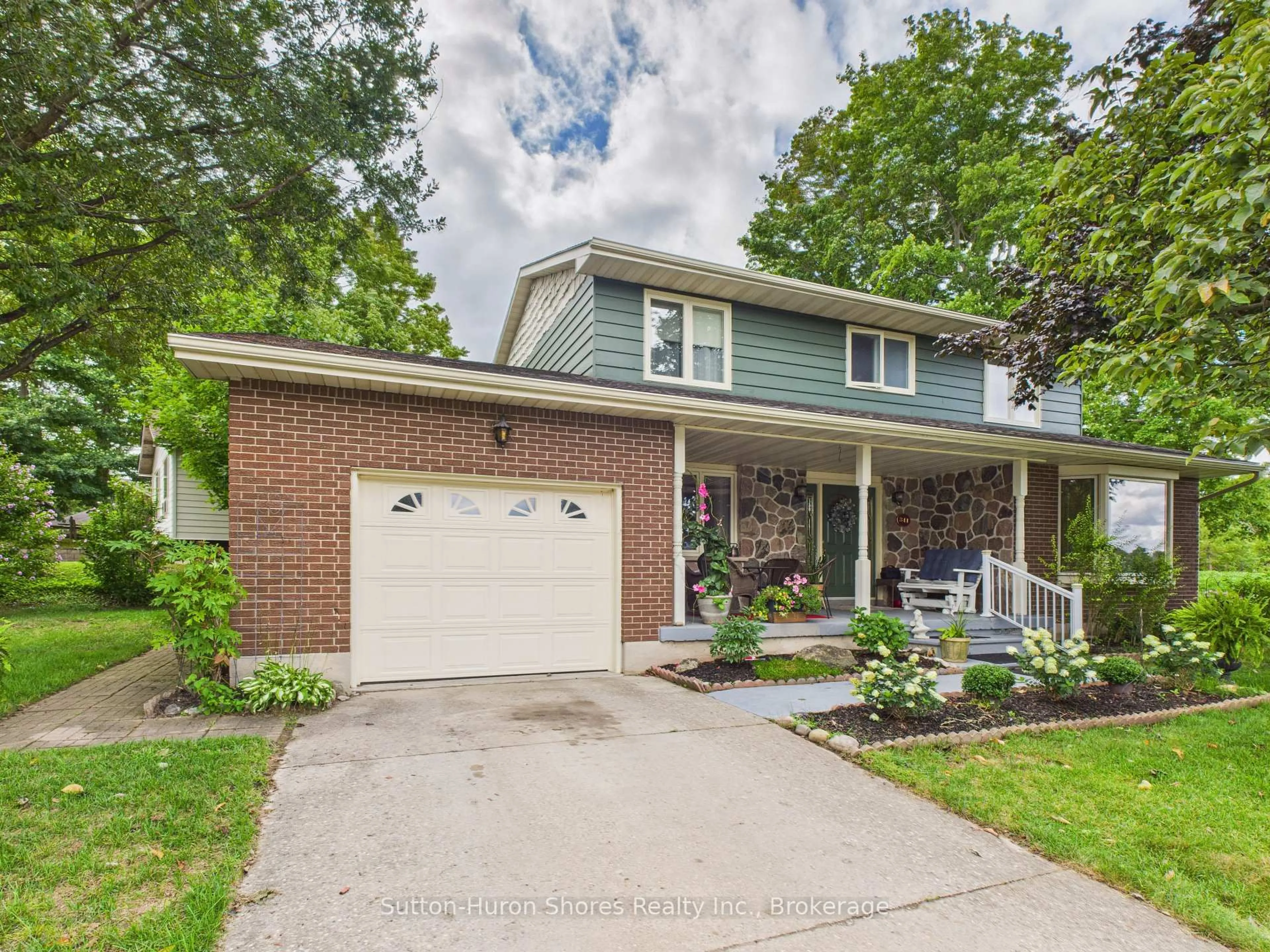 Home with brick exterior material, street for 341 Wellington St, Saugeen Shores Ontario N0H 2C4
