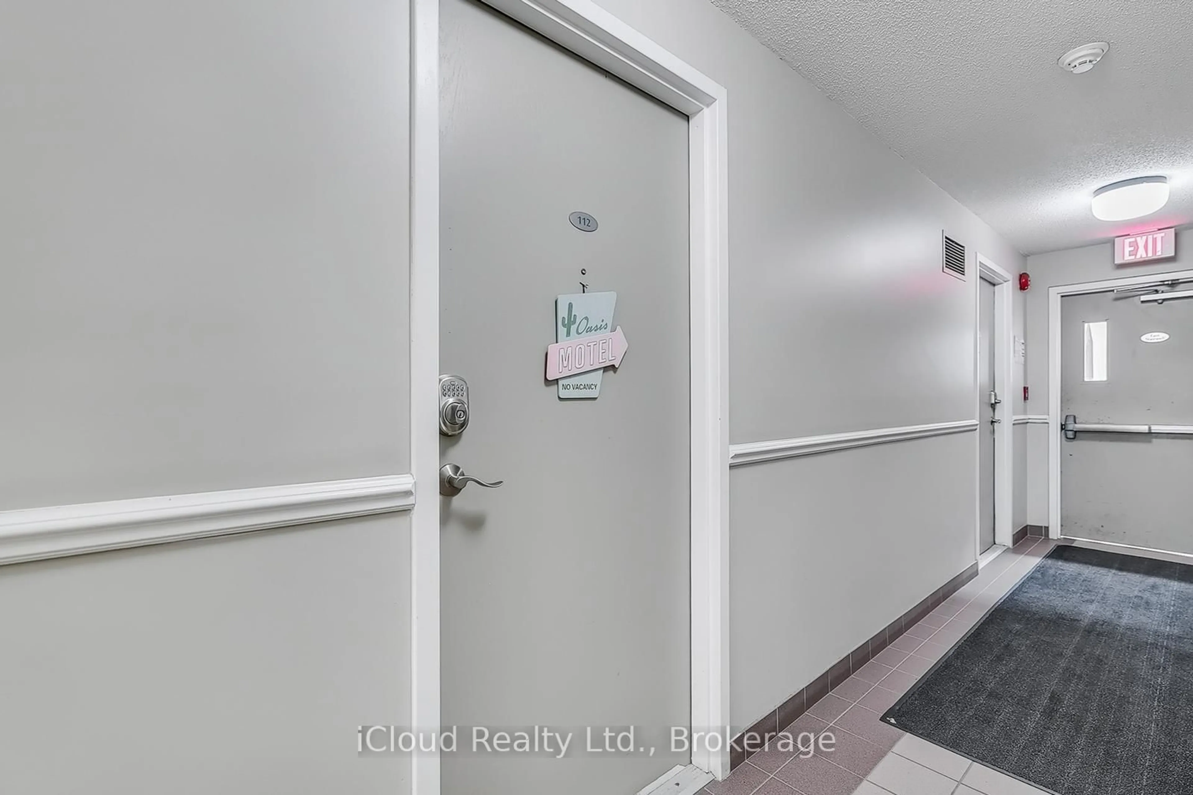 Indoor entryway for 107 BAGOT St #112, Guelph Ontario N1H 8H5