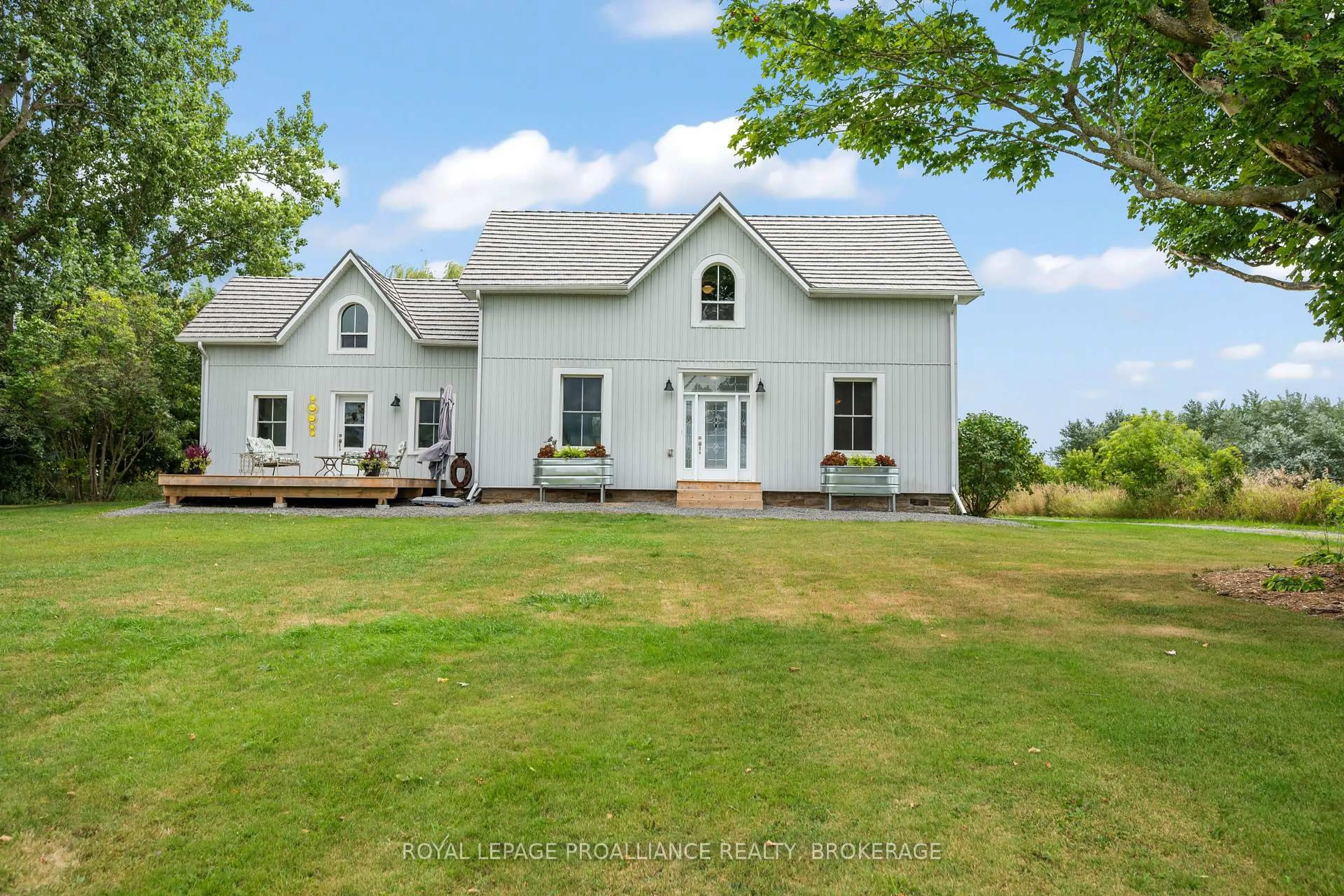 A pic from outside/outdoor area/front of a property/back of a property/a pic from drone, unknown for 3787 Pine Grove Rd, Seeley's Bay Ontario K0H 2N0
