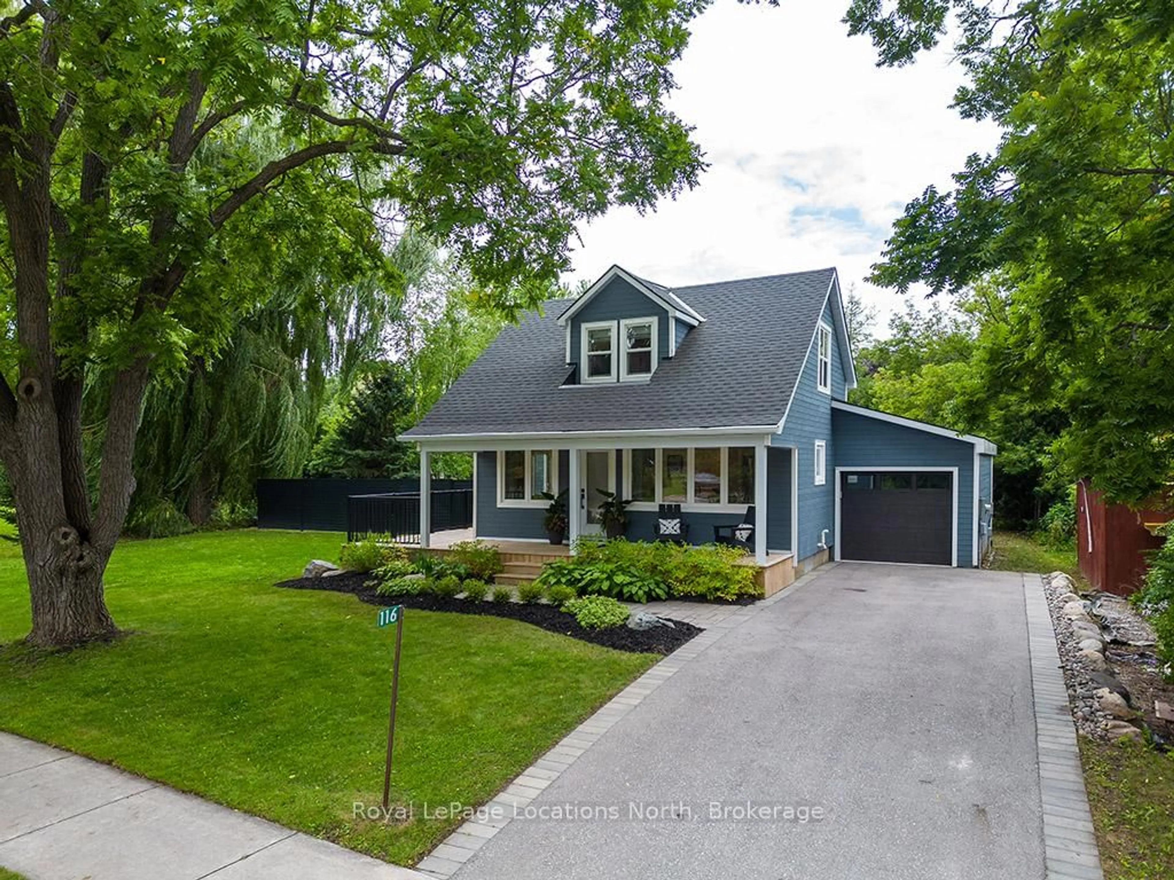Home with vinyl exterior material, street for 116 Marsh St, Blue Mountains Ontario N0H 1J0