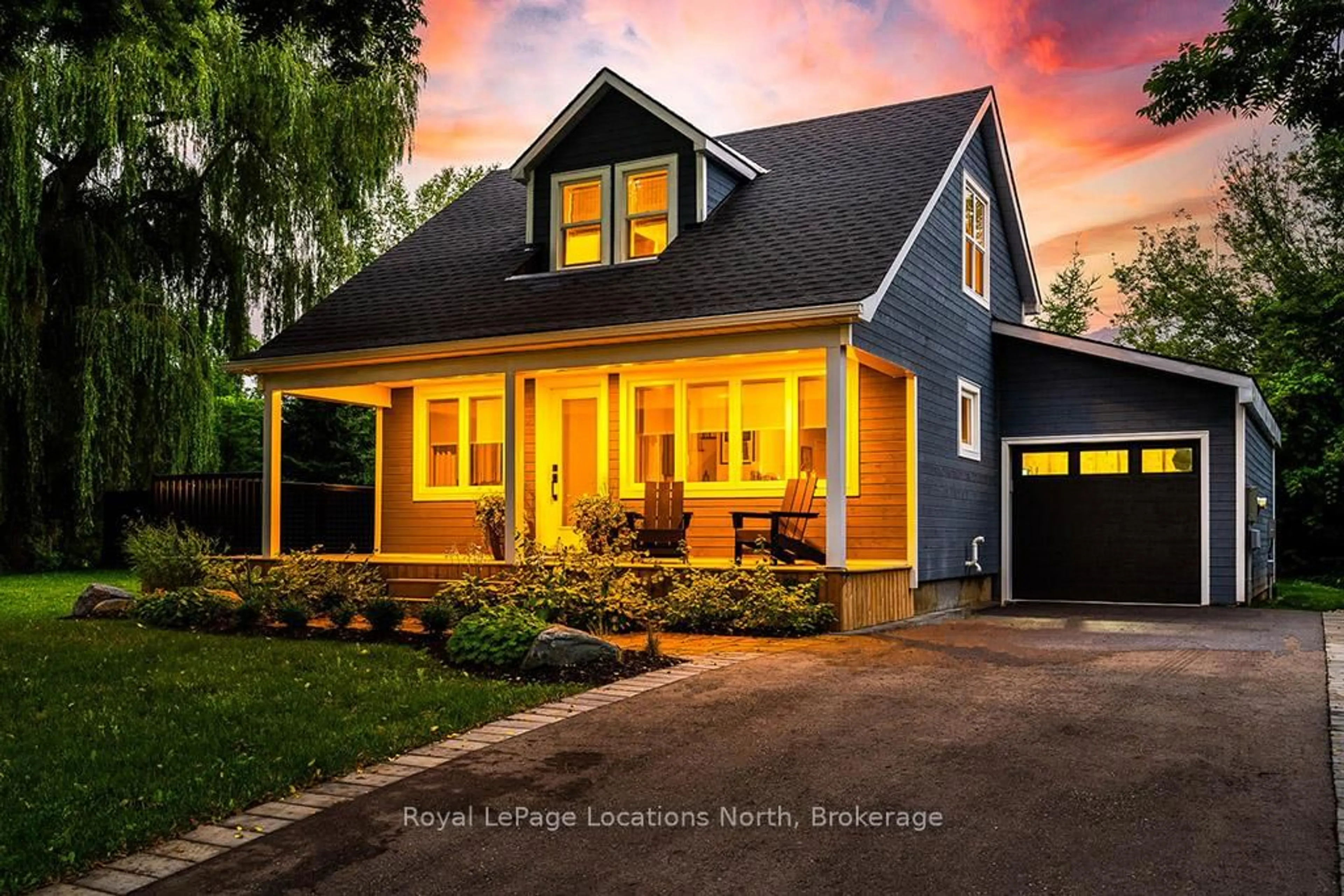 Home with vinyl exterior material, street for 116 Marsh St, Blue Mountains Ontario N0H 1J0