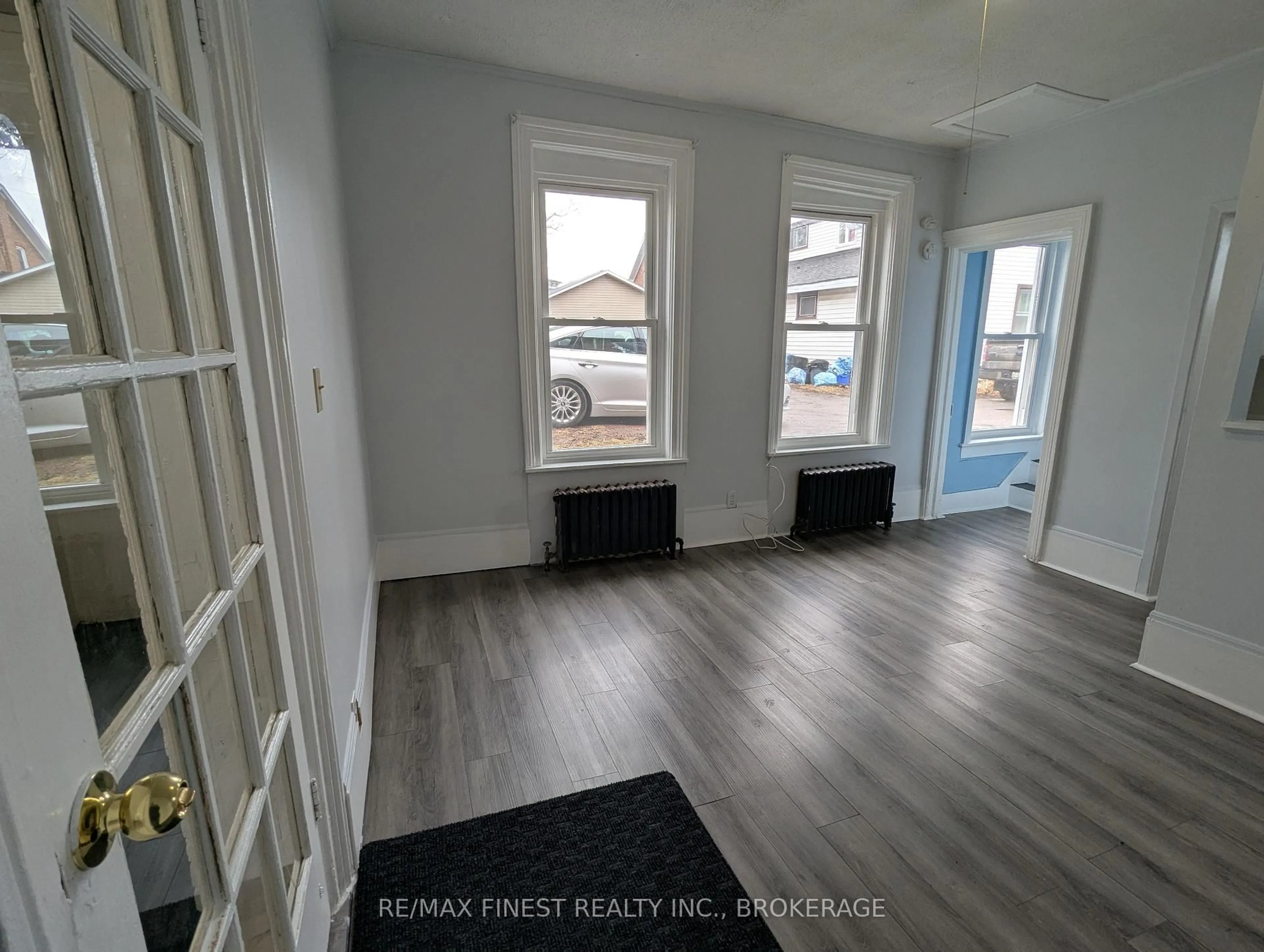 A pic of a room for 11 Bridge St #west, Greater Napanee Ontario K7R 2C2