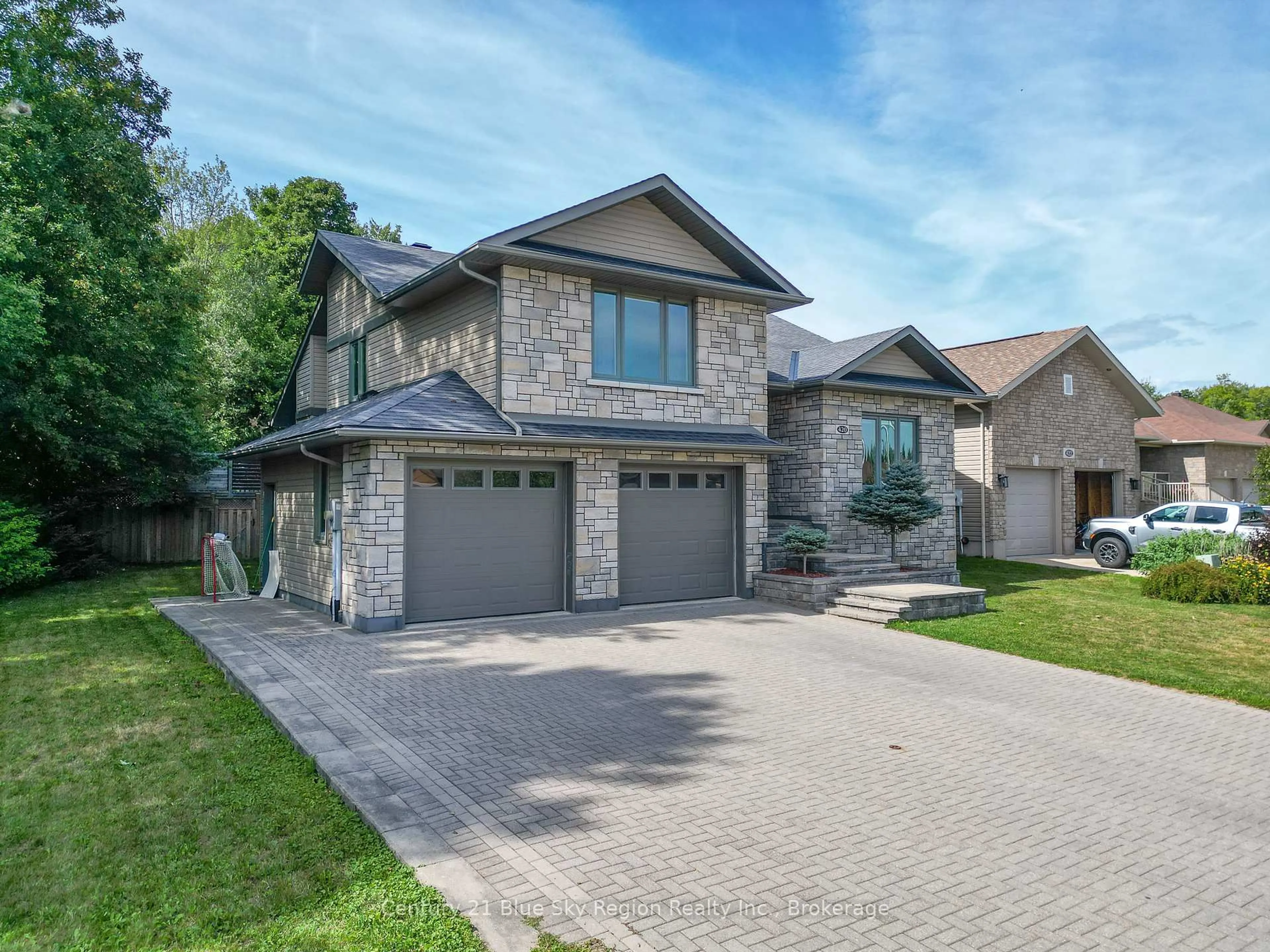 Home with brick exterior material, street for 420 Pearce St, North Bay Ontario P1C 1M8