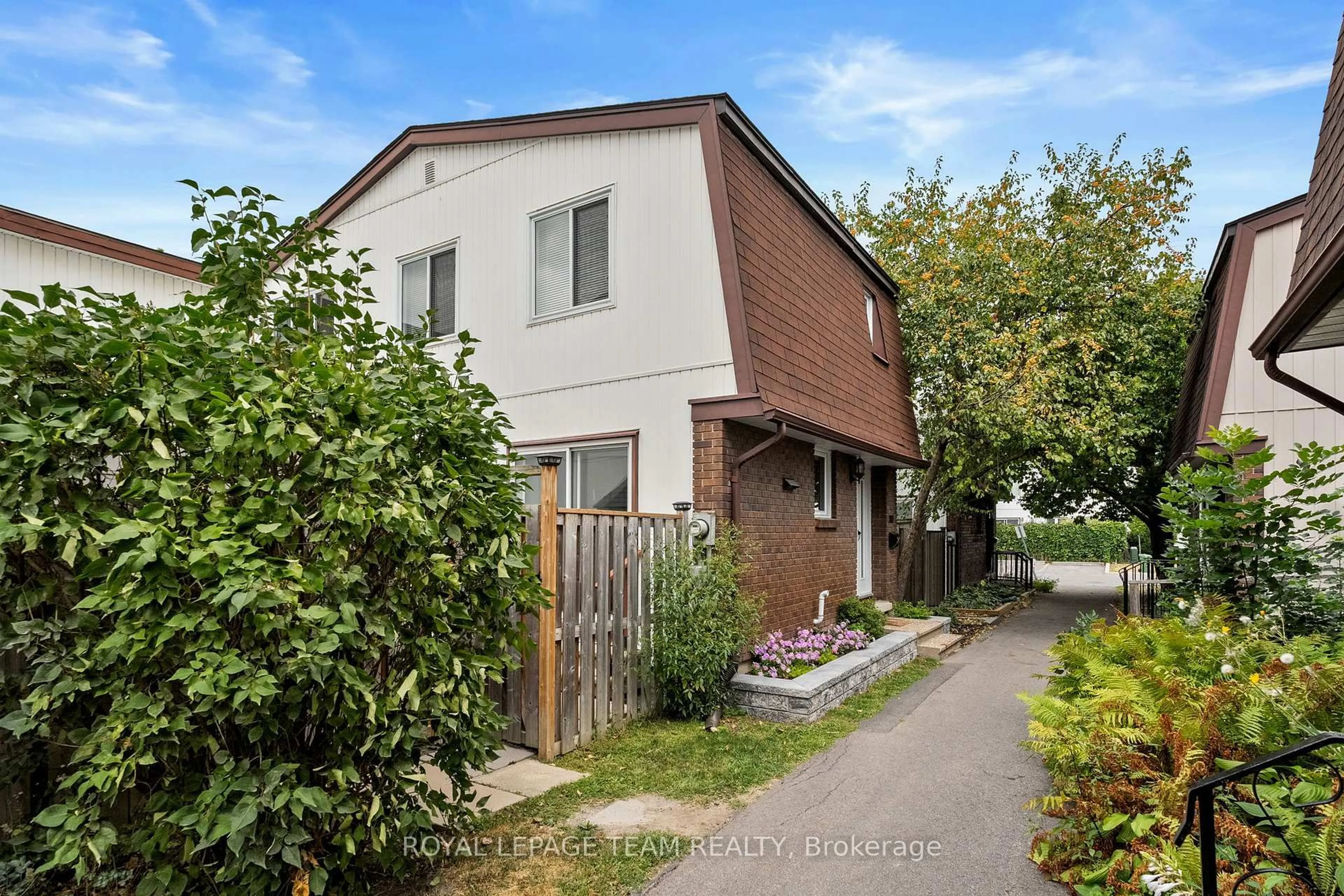 Unknown for 2166 Loyola Ave #141, Ottawa Ontario K1J 8H5