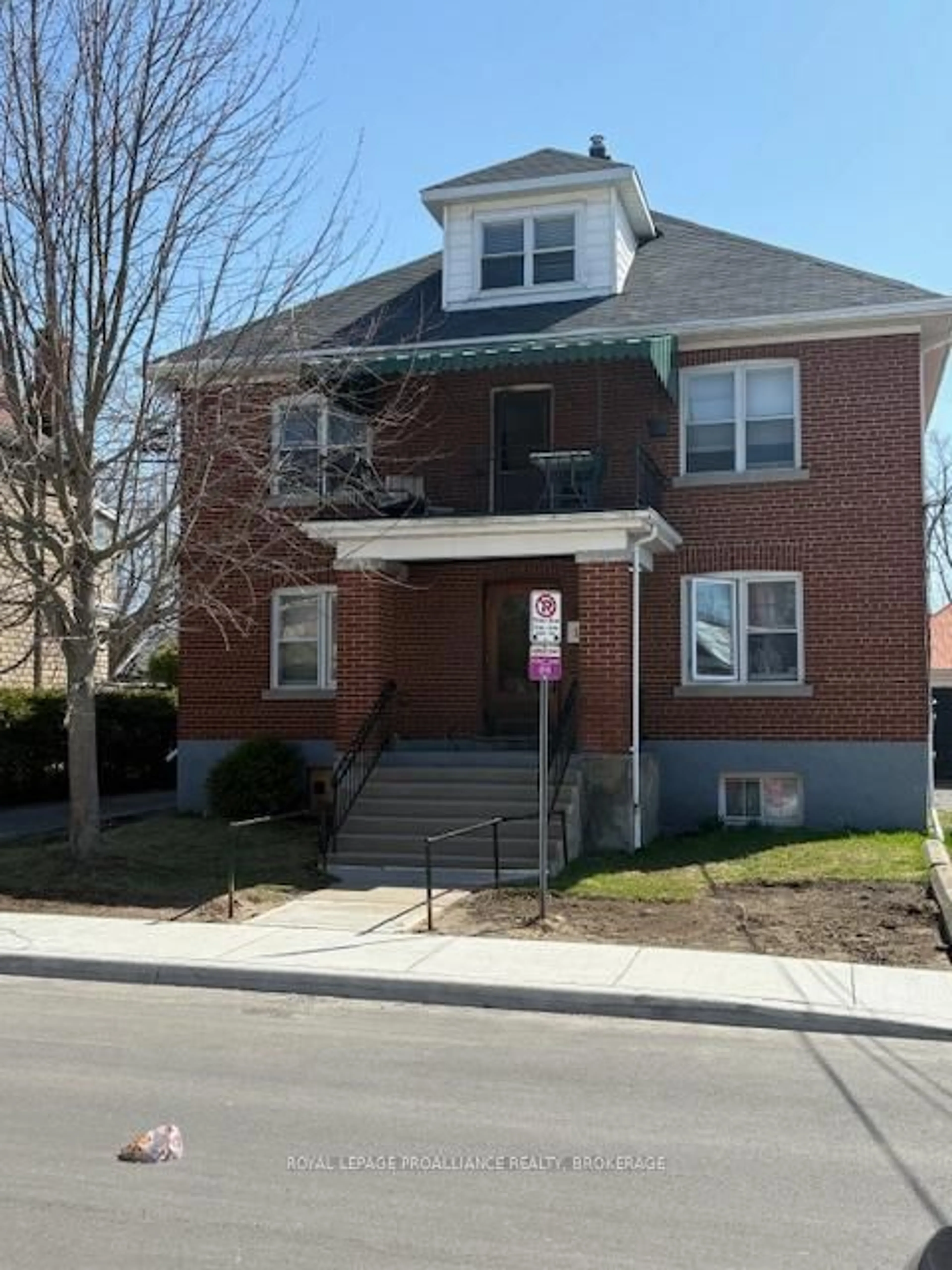 Home with brick exterior material, street for 191 Collingwood St, Kingston Ontario K7L 3X7