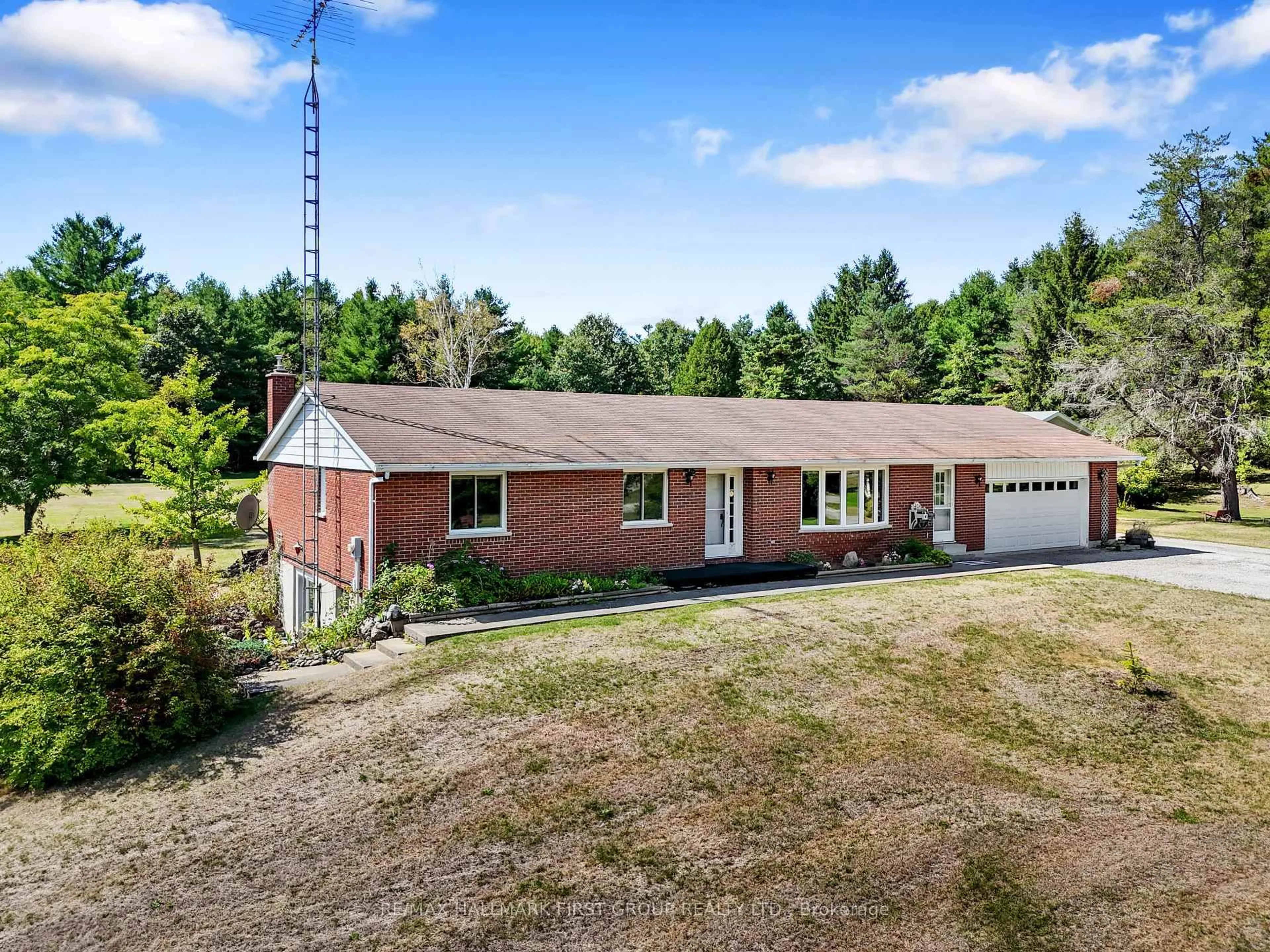 A pic from outside/outdoor area/front of a property/back of a property/a pic from drone, building for 150 Woodland Rd, Alnwick/Haldimand Ontario K0K 2X0