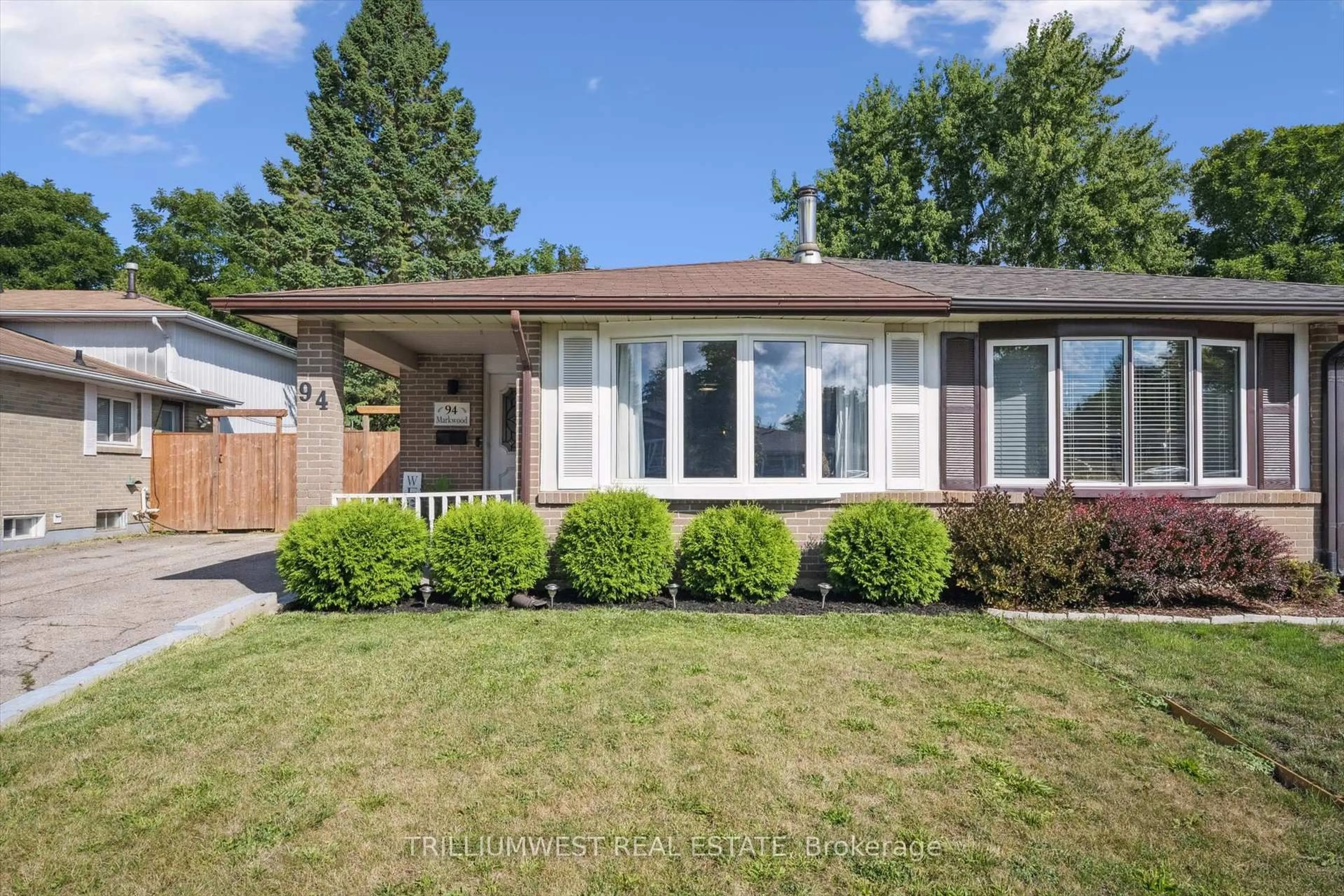 Home with vinyl exterior material, street for 94 Markwood Dr, Kitchener Ontario N2M 2H6