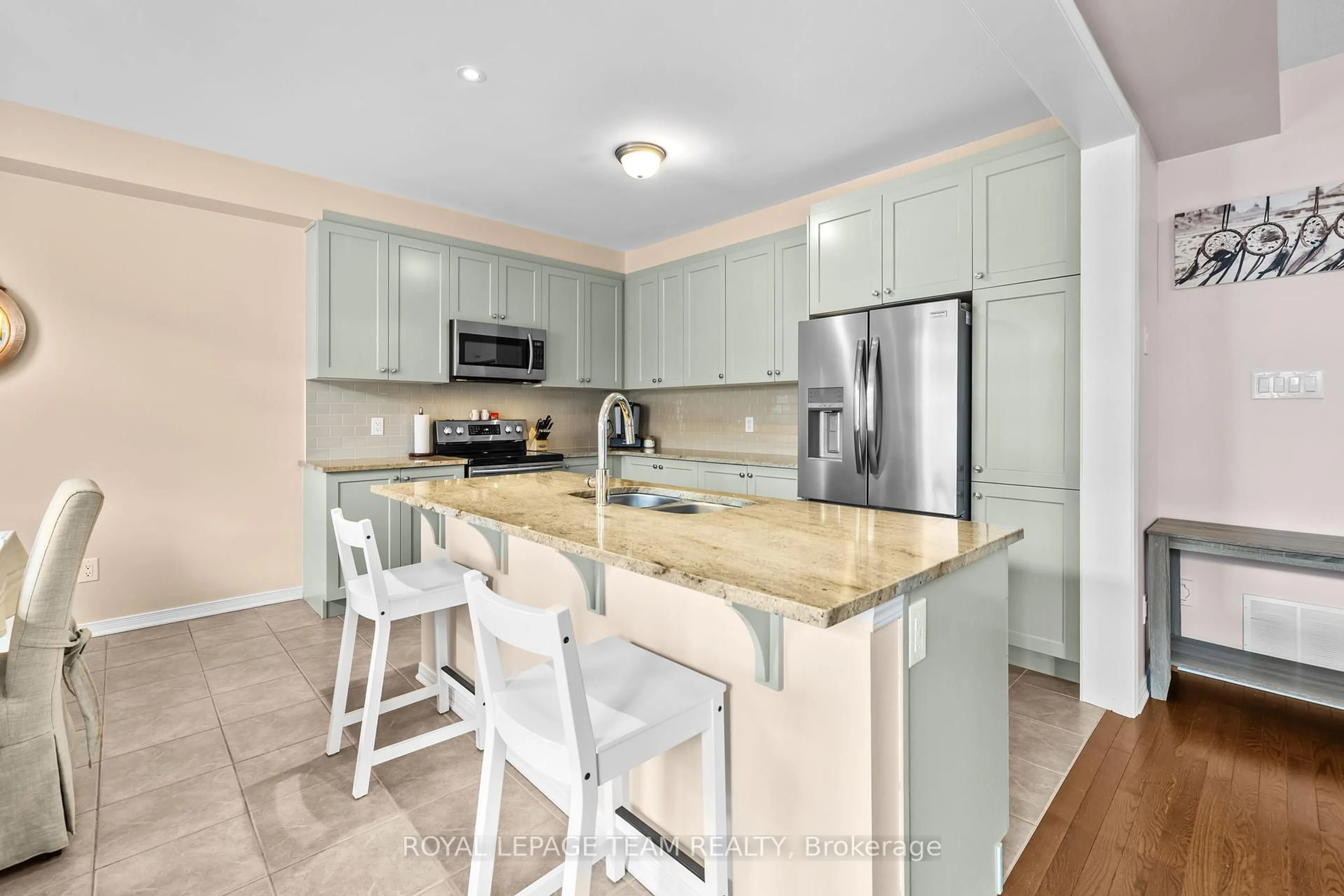 Open concept kitchen, ceramic/tile floor for 2671 Tempo Dr, North Grenville Ontario K0G 1J0