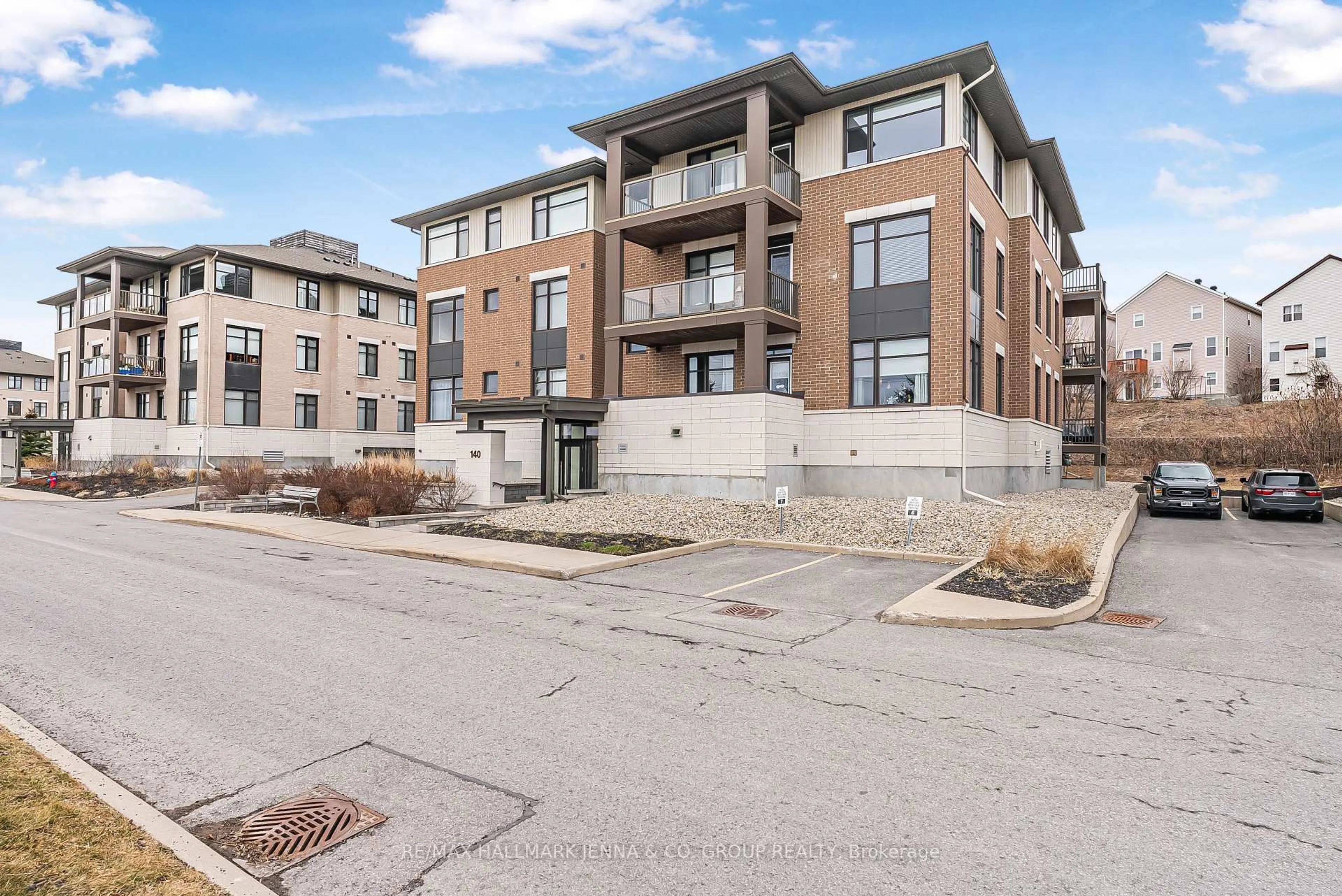 Unknown for 140 Guelph Private #201, Ottawa Ontario K2T 0J2