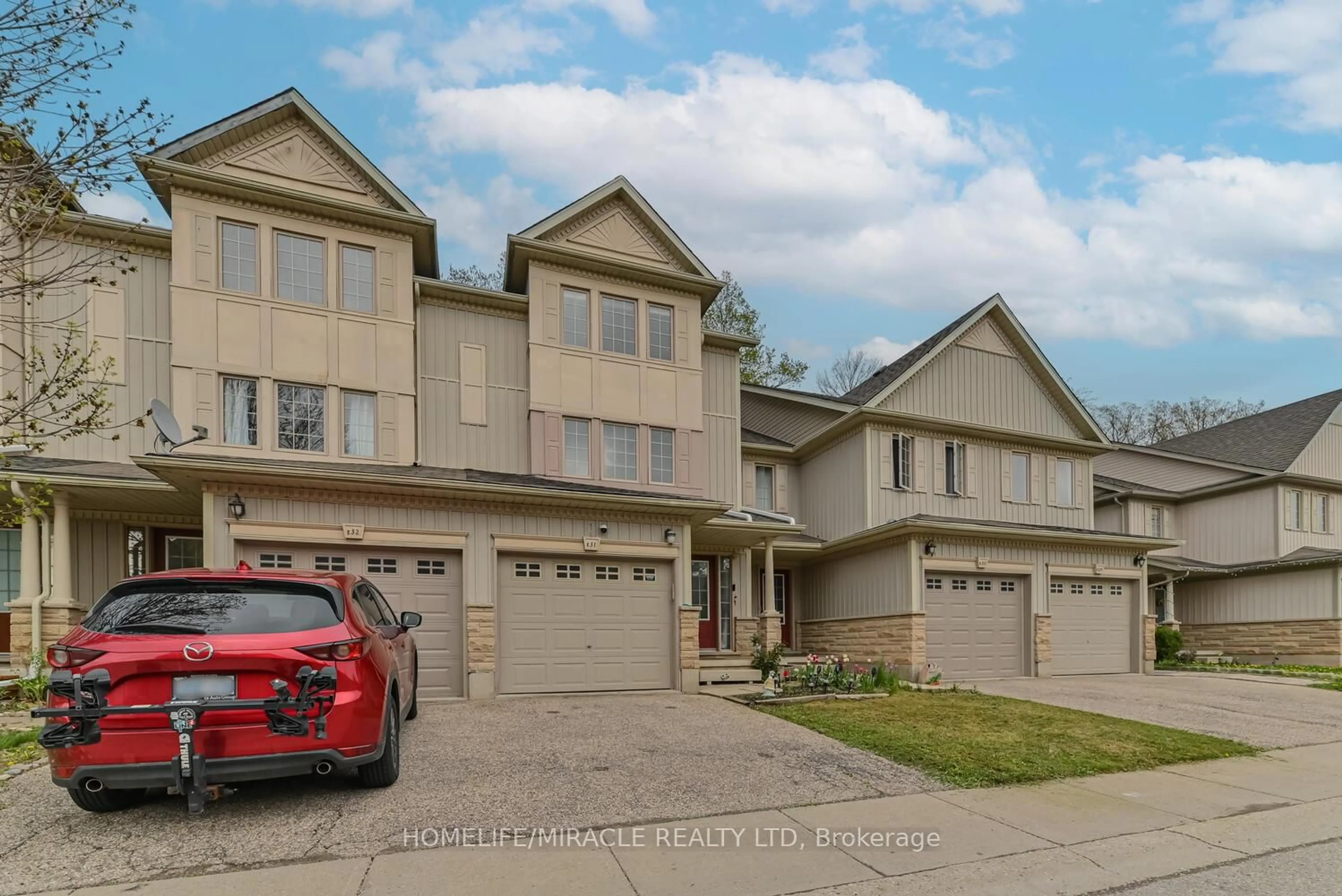 Unknown for 110 Activa Ave #E-31, Kitchener Ontario N2E 4K4