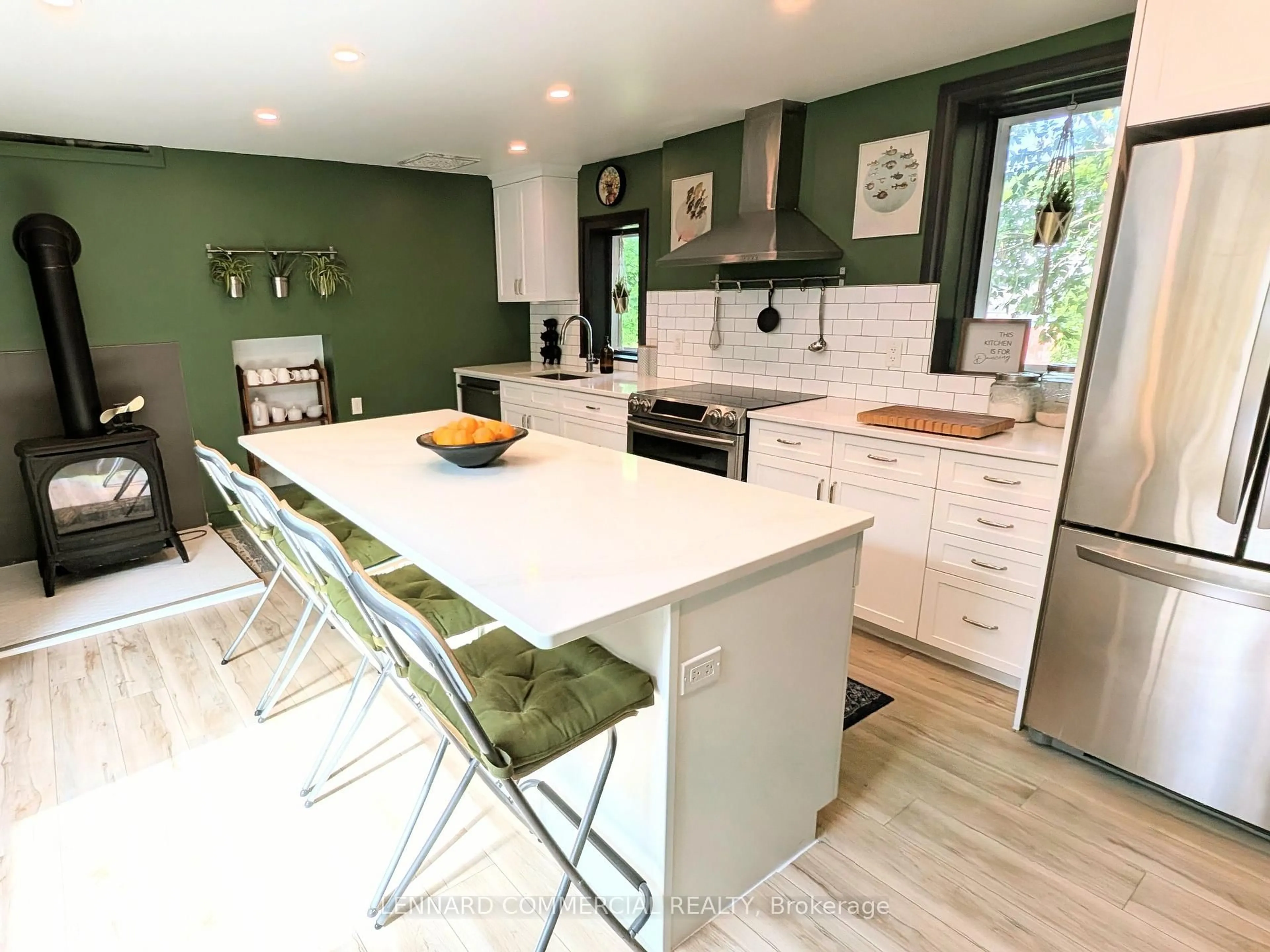 Open concept kitchen, unknown for 5058 Burnham St, Hamilton Township Ontario K0K 2E0