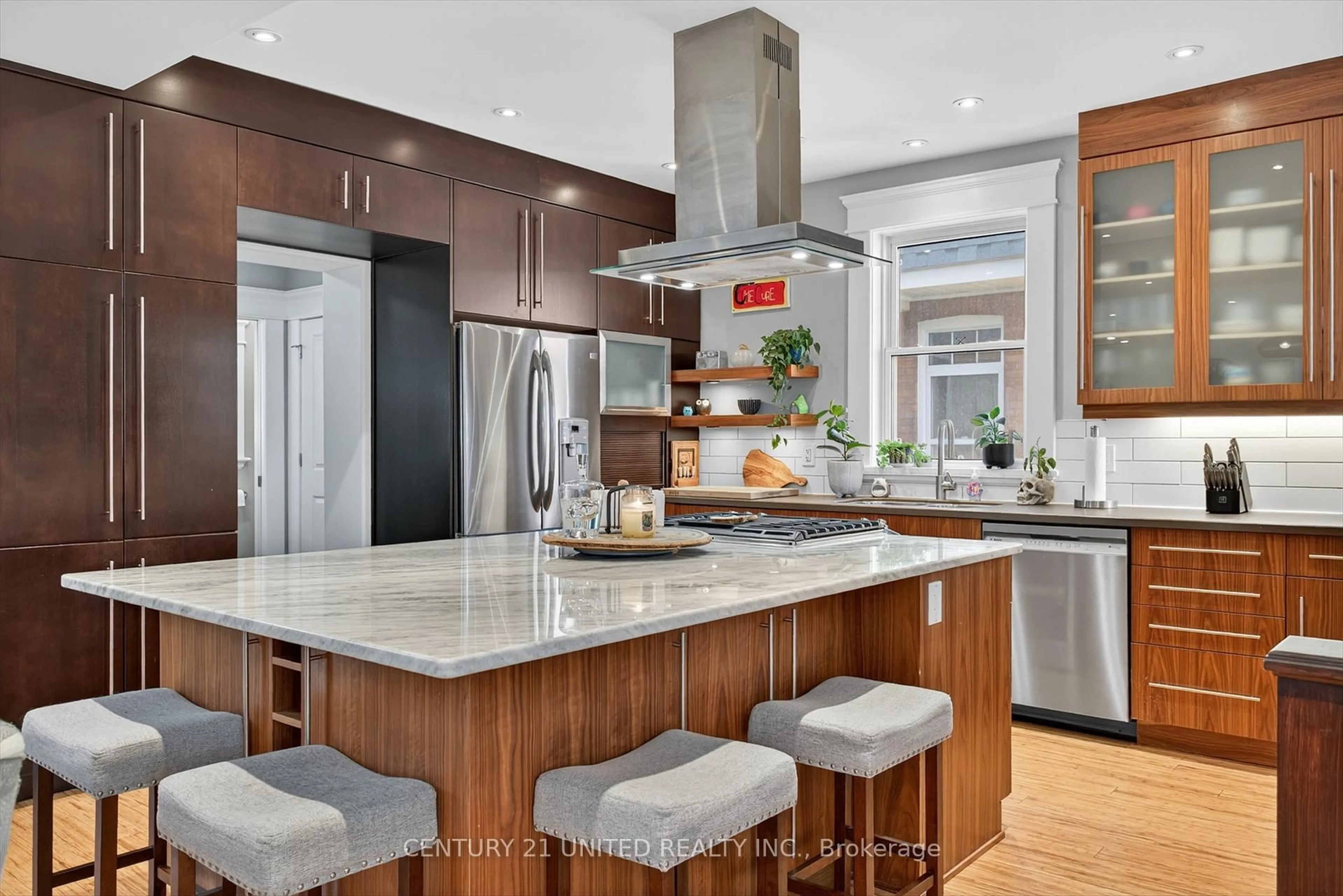 Contemporary kitchen, ceramic/tile floor for 317 Margaret Ave, Peterborough Ontario K9J 5H1