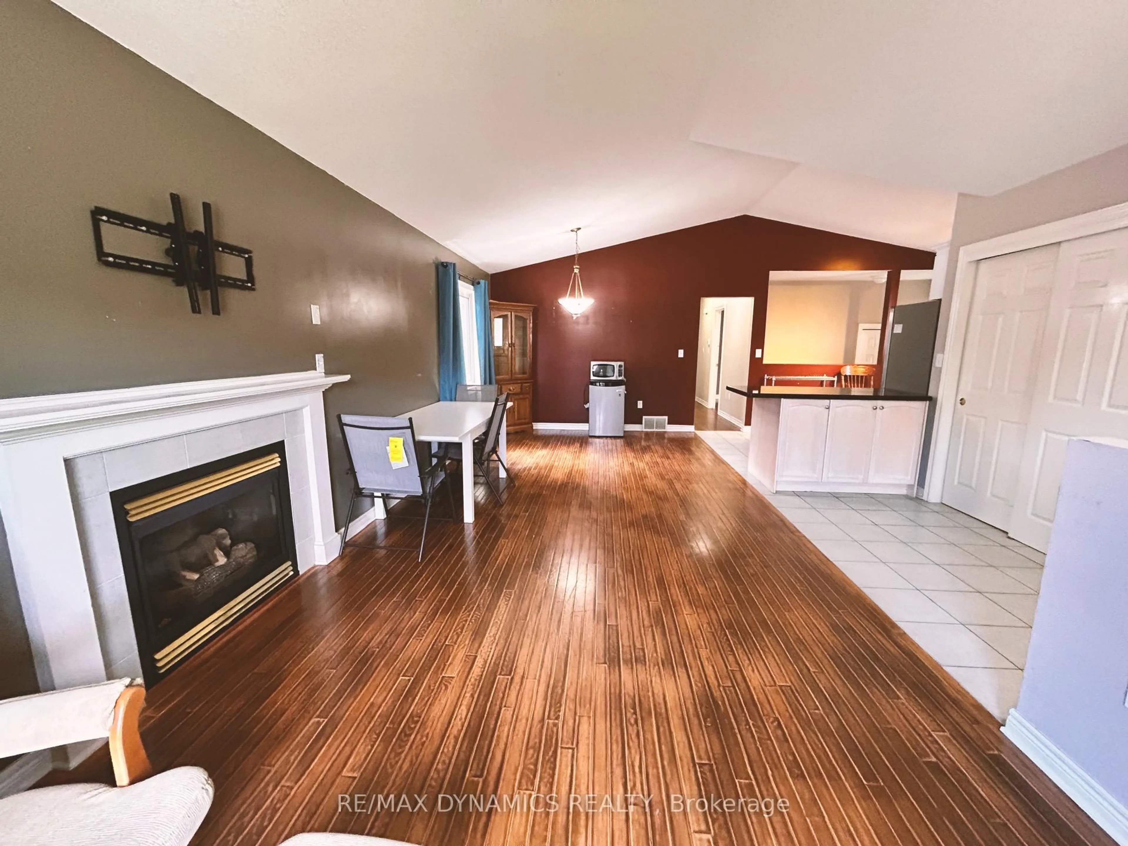 Unknown for 7984 Grossi Crt, Niagara Falls Ontario L2H 3G8