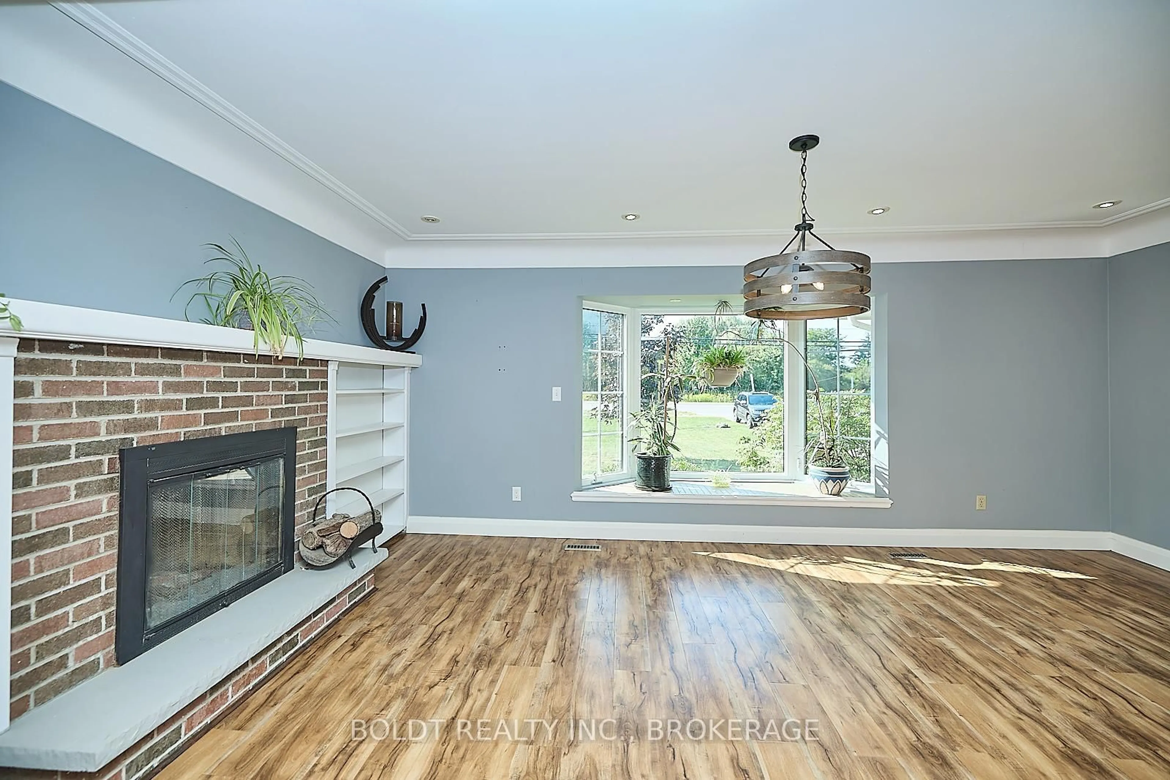 Unknown for 1516 GARRISON Rd, Fort Erie Ontario L2A 1P6