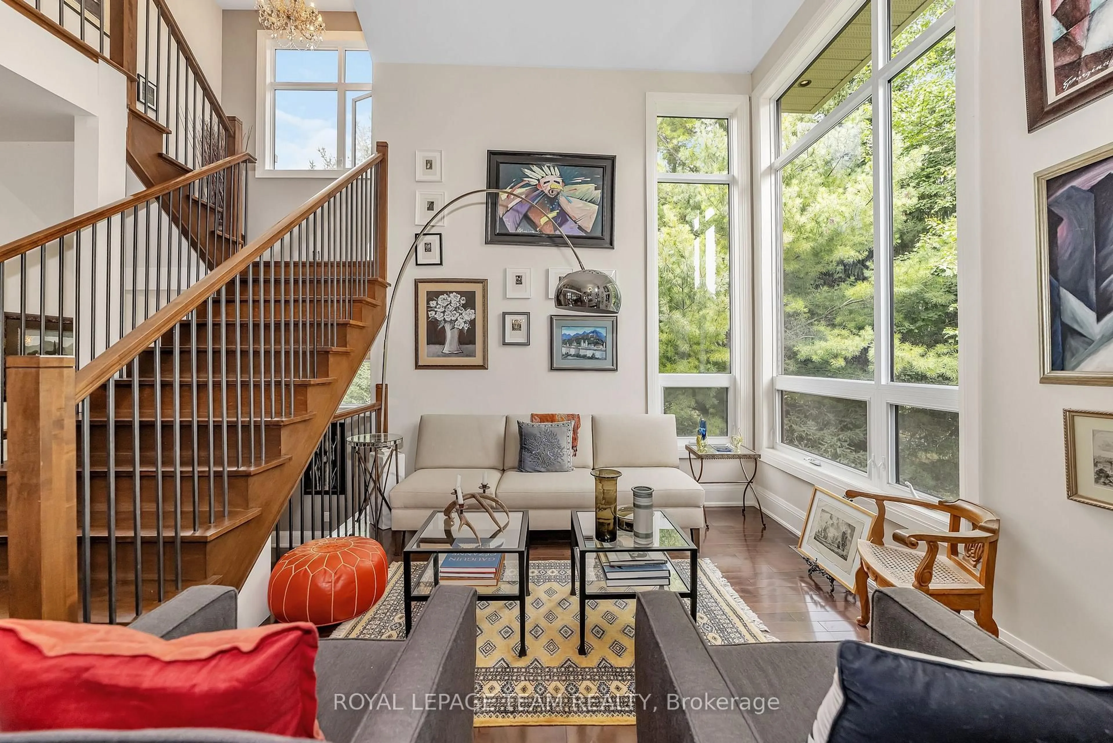 Living room with furniture, unknown for 6290 Emerald Links Dr, Ottawa Ontario K4P 1M4