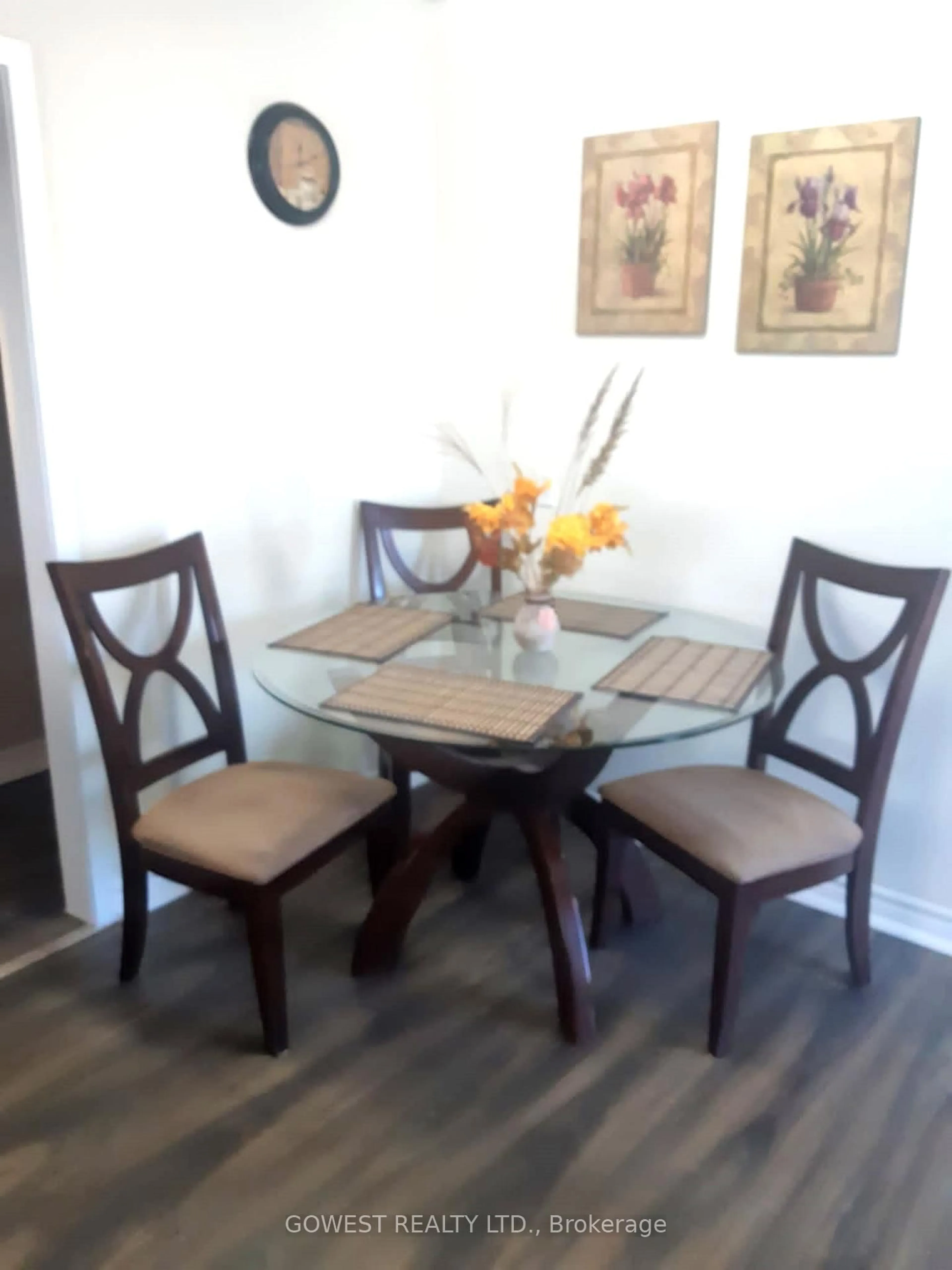 Dining room, wood/laminate floor for 3 Hart Rd, Elliot Lake Ontario P5A 1P7