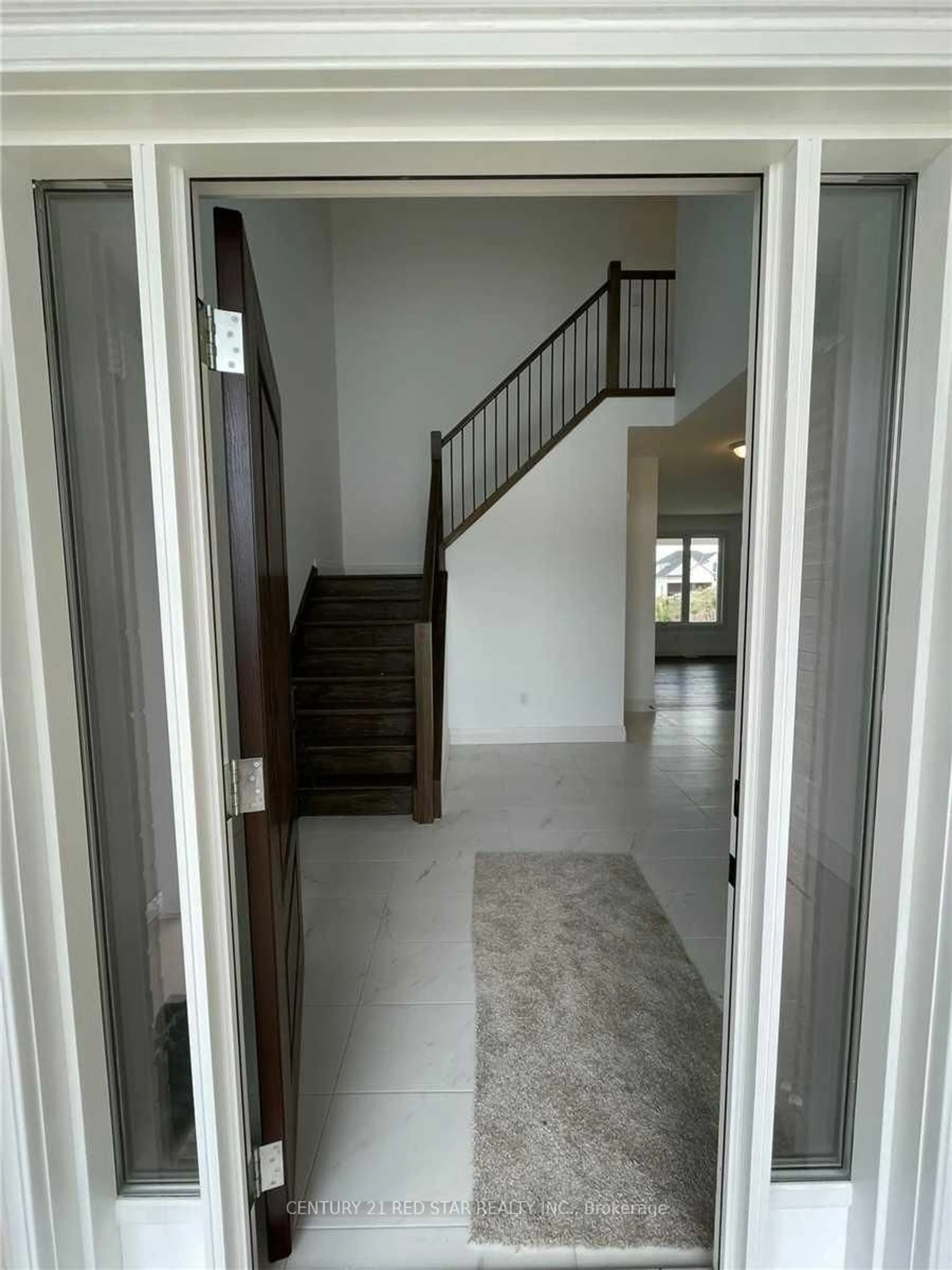 Indoor entryway for 24 Rosina Lane, Zorra Ontario N0M 2M0