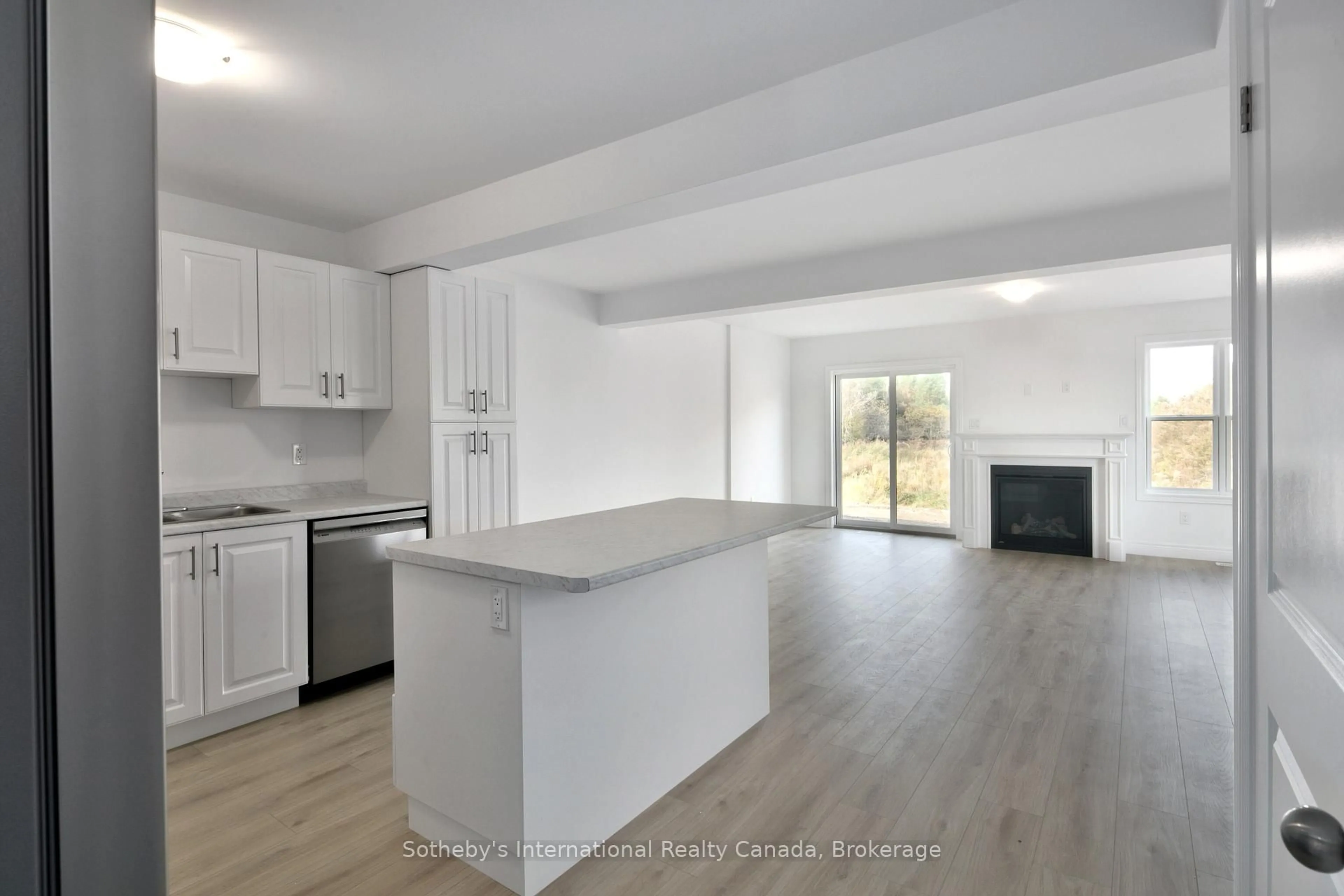 Open concept kitchen, unknown for 173 Equality Dr, Meaford Ontario N4L 0B4