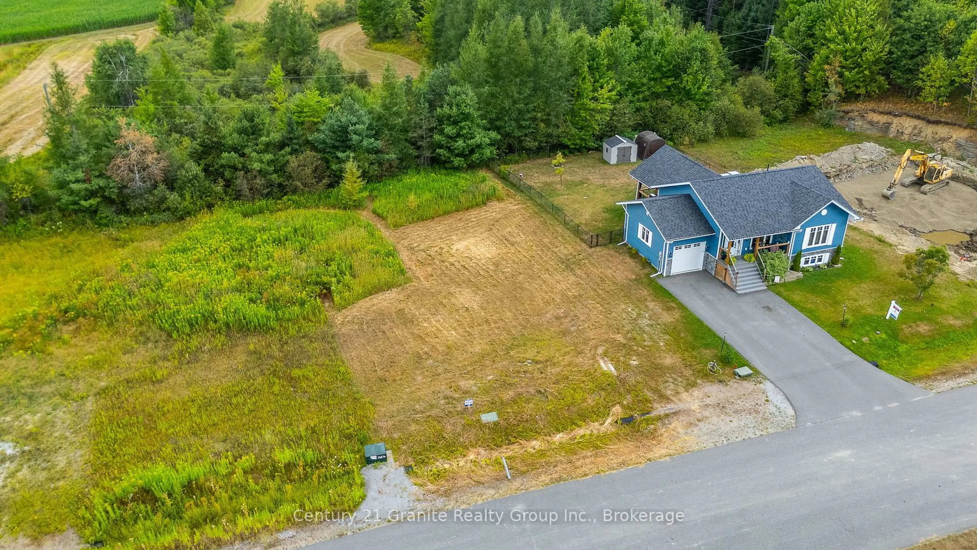 A pic from outside/outdoor area/front of a property/back of a property/a pic from drone, unknown for 62 Windover Dr, Minden Hills Ontario K0M 2K0