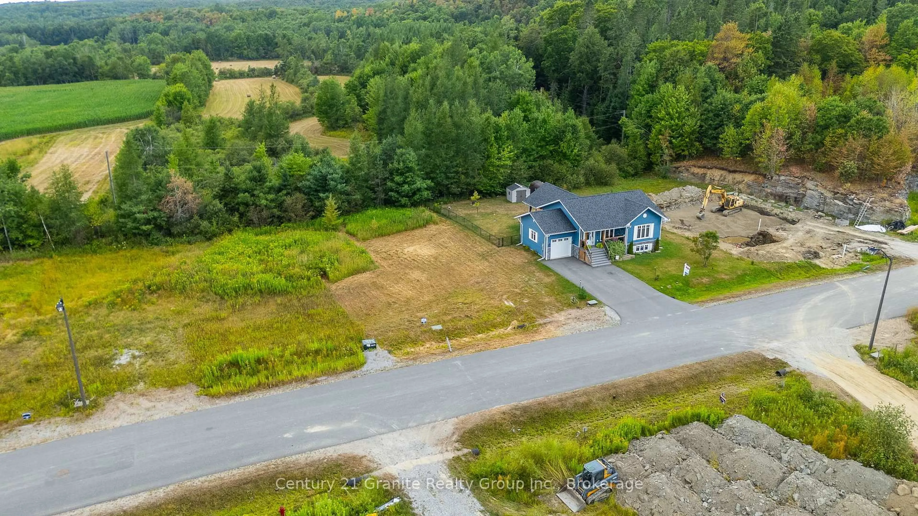 A pic from outside/outdoor area/front of a property/back of a property/a pic from drone, unknown for 62 Windover Dr, Minden Hills Ontario K0M 2K0