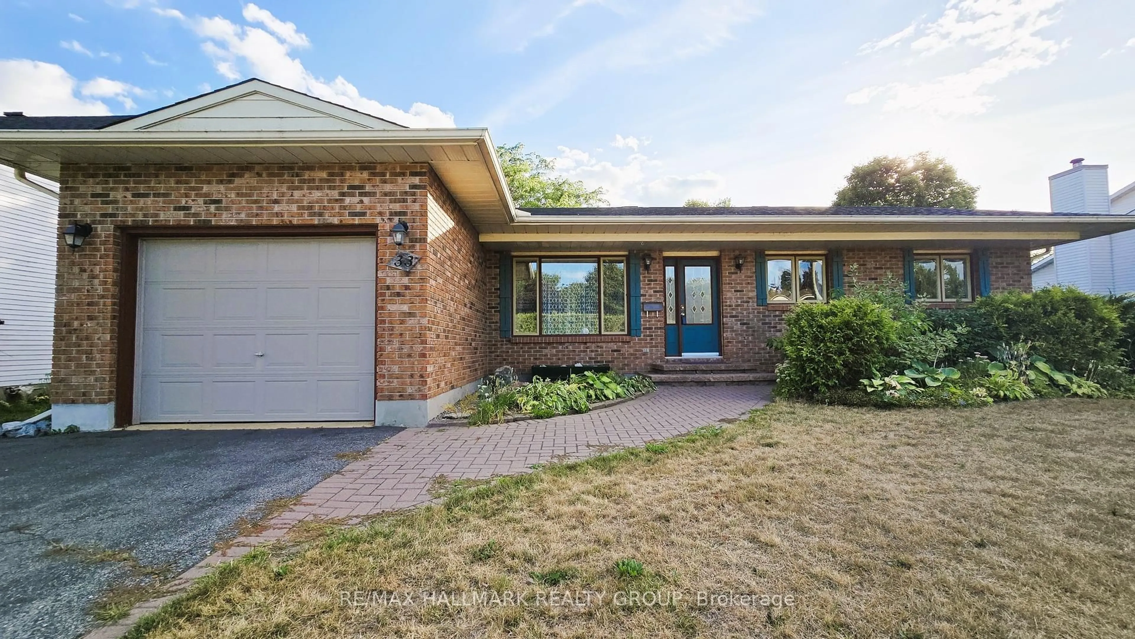 Home with brick exterior material, street for 33 Fortune St, Richmond Ontario K0A 2Z0